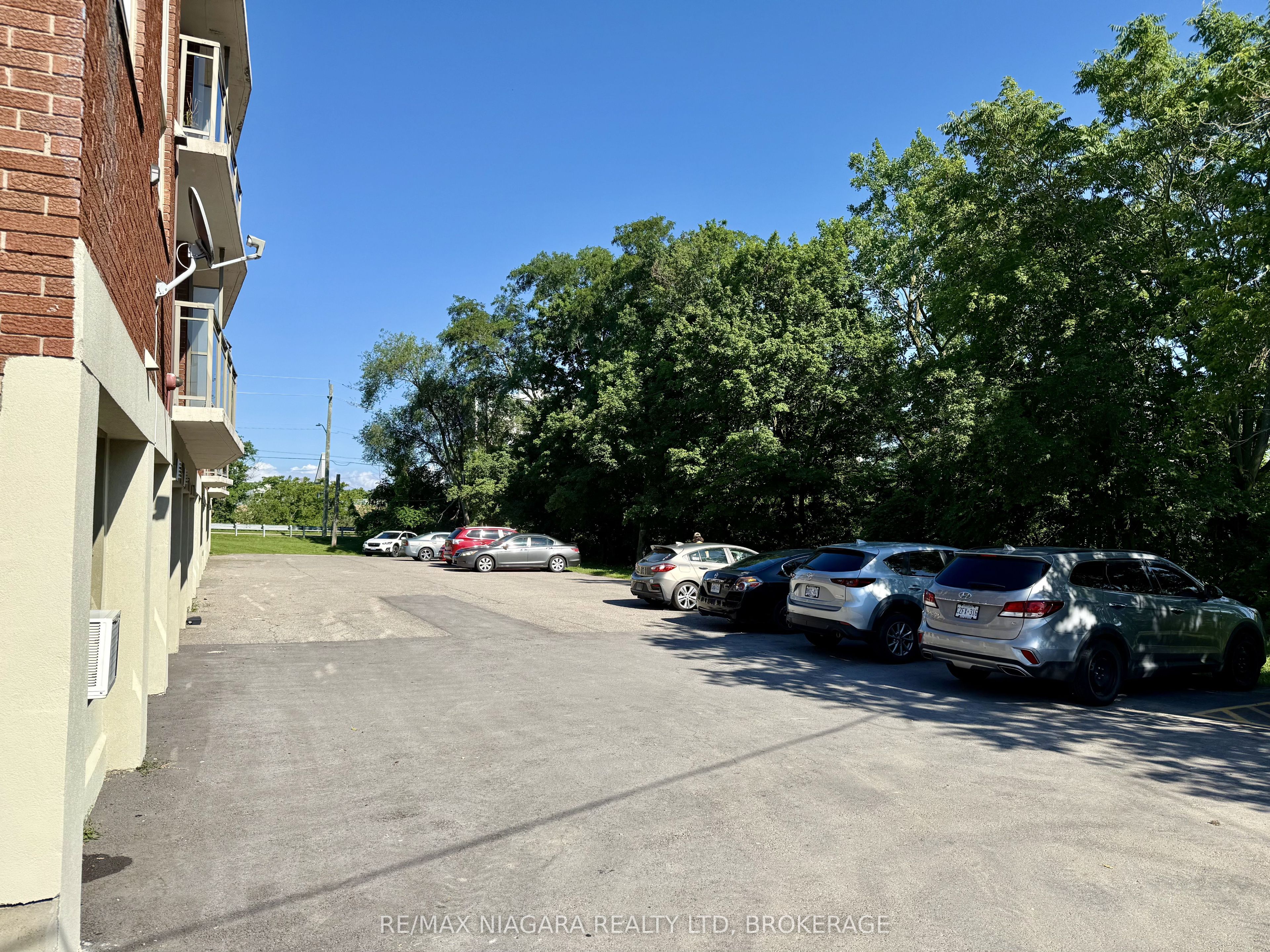 7 Riverview Boulevard 305 Property Photo 43