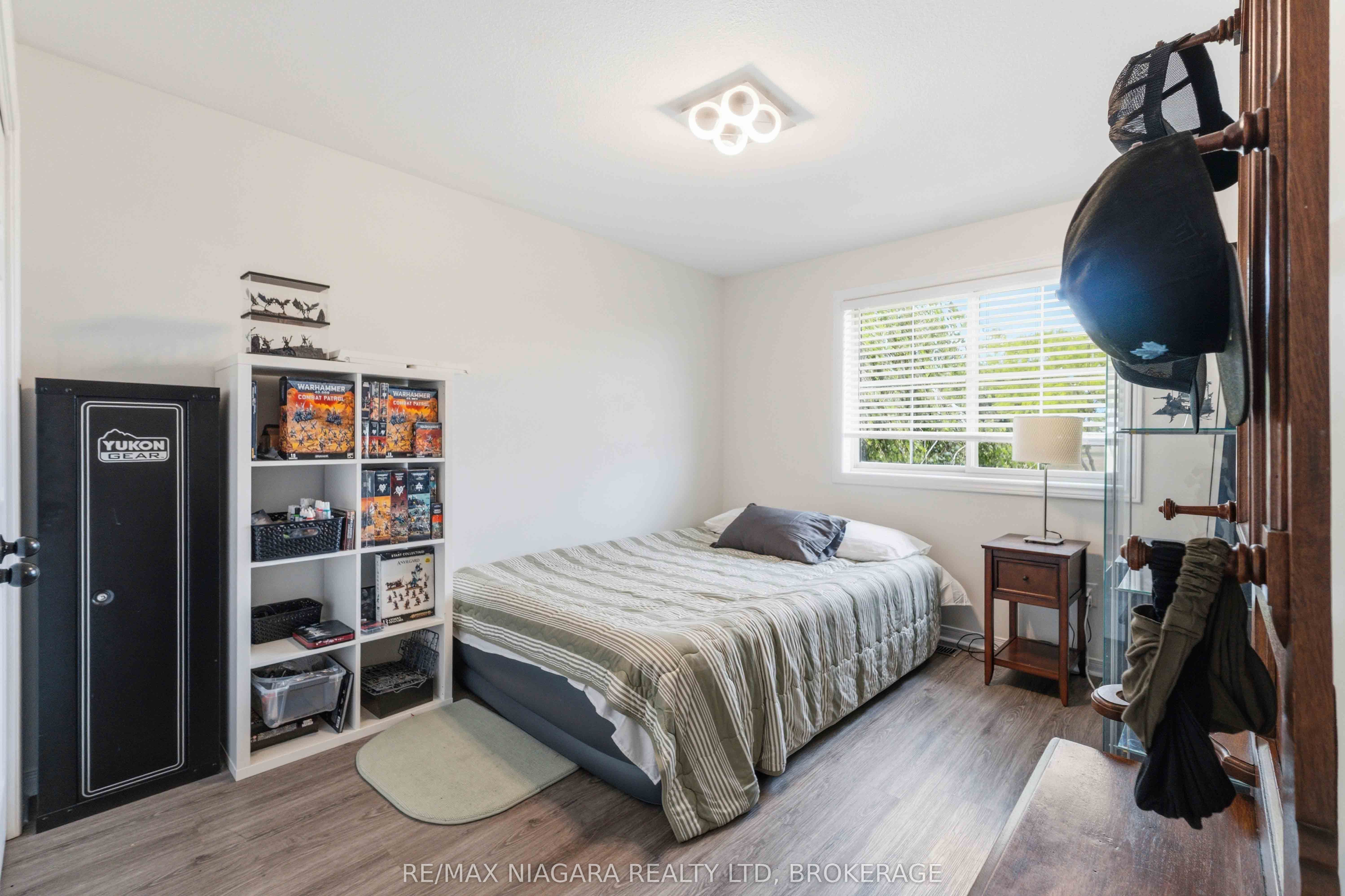 661 Carl Road Property Photo 14