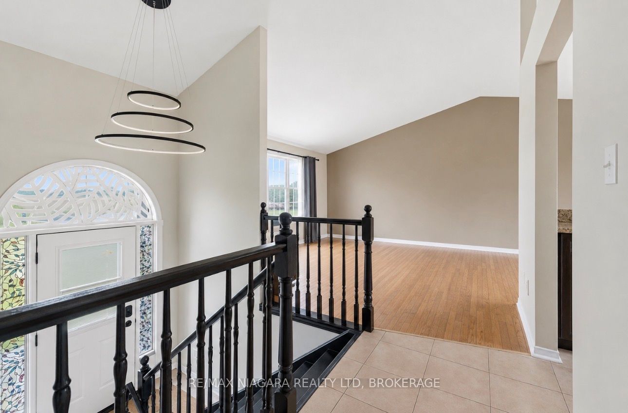 661 Carl Road Property Photo 17