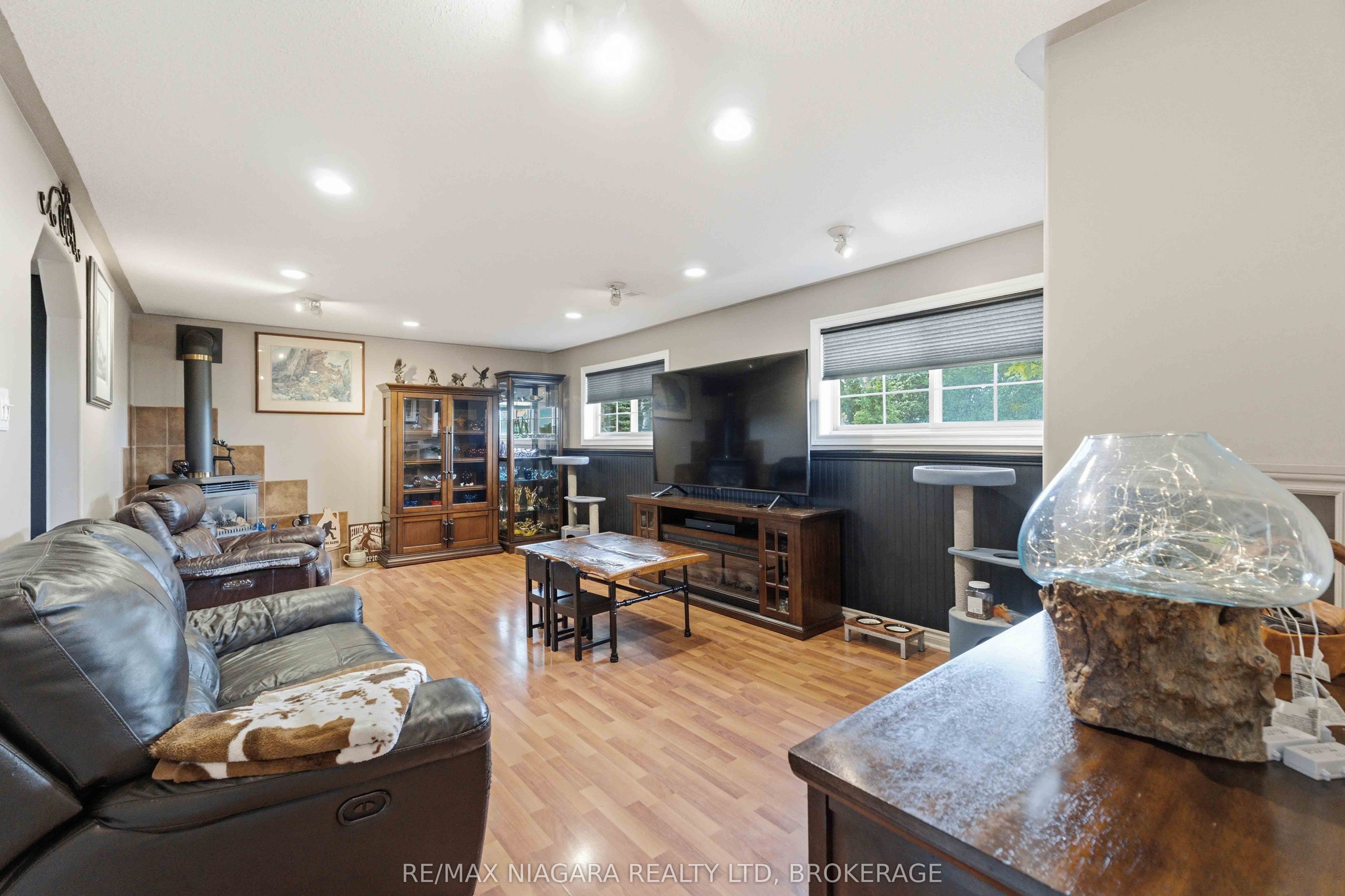 661 Carl Road Property Photo 21