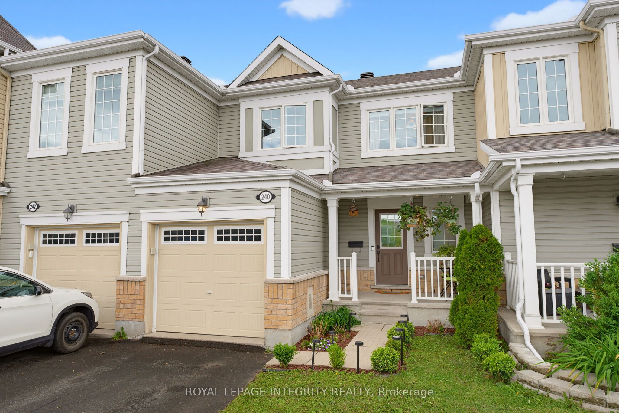 240 Soleil Avenue Property Photo 1