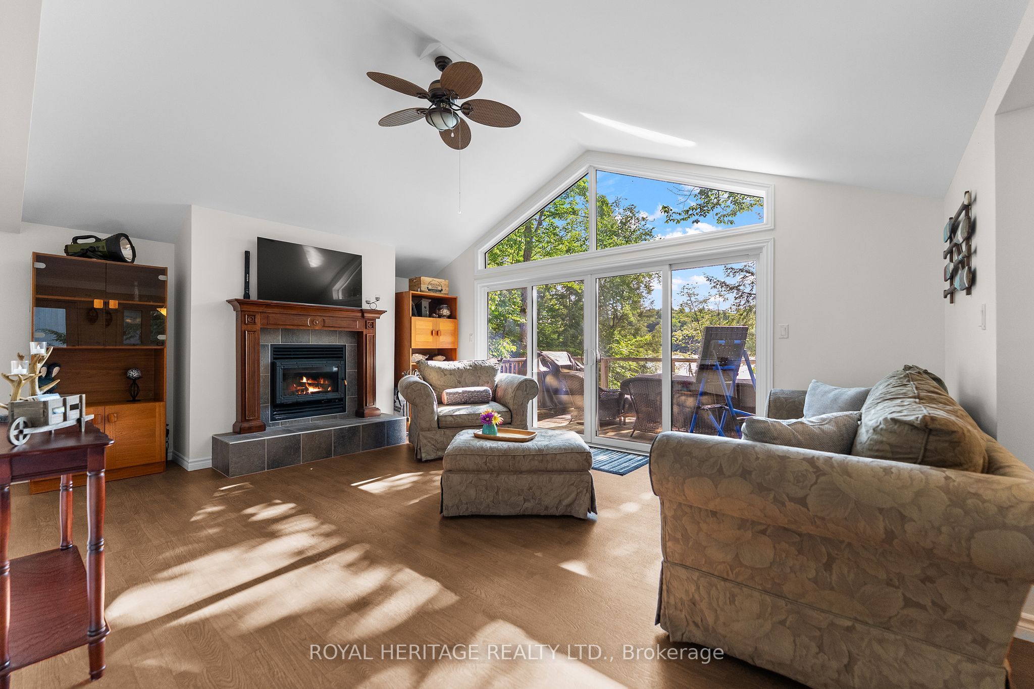 1160 Minnow Drive Property Photo 6