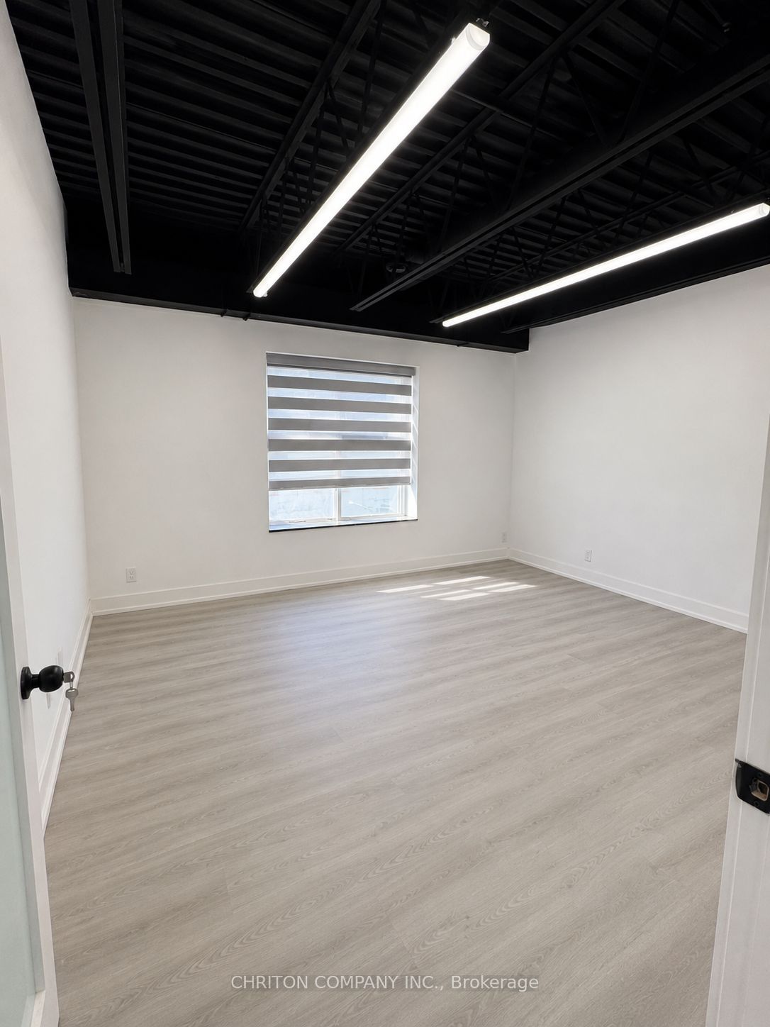 61a Mcnaughton Avenue Property Photo 2