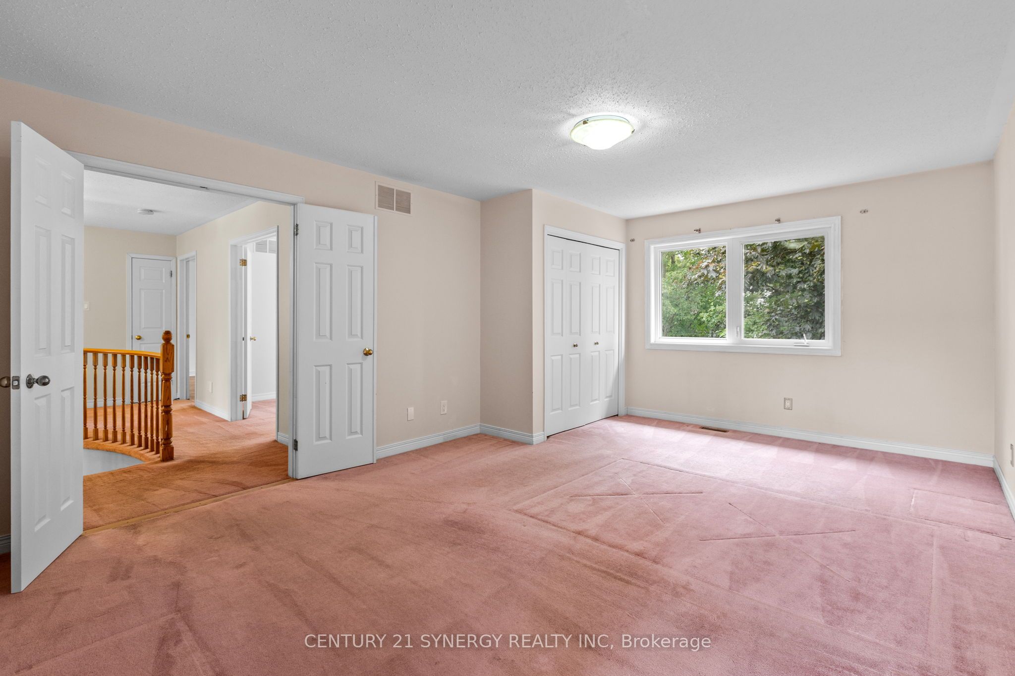 6 Fessenden Way Property Photo 21