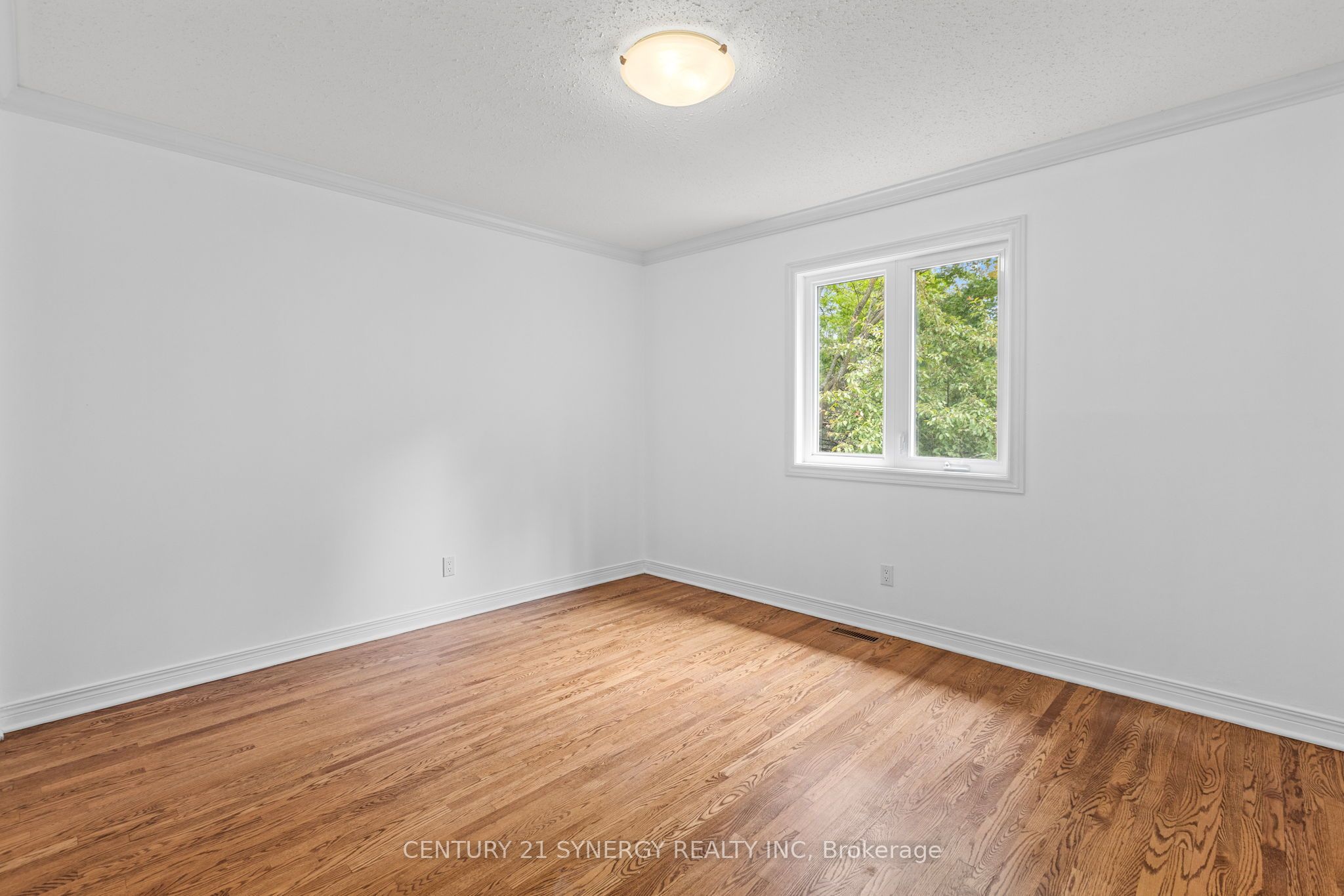 6 Fessenden Way Property Photo 31