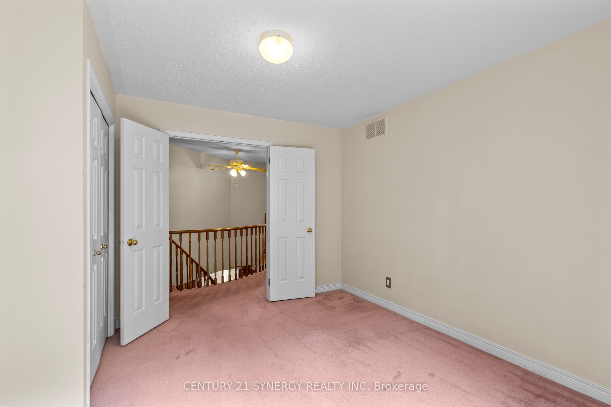6 Fessenden Way Property Photo 33