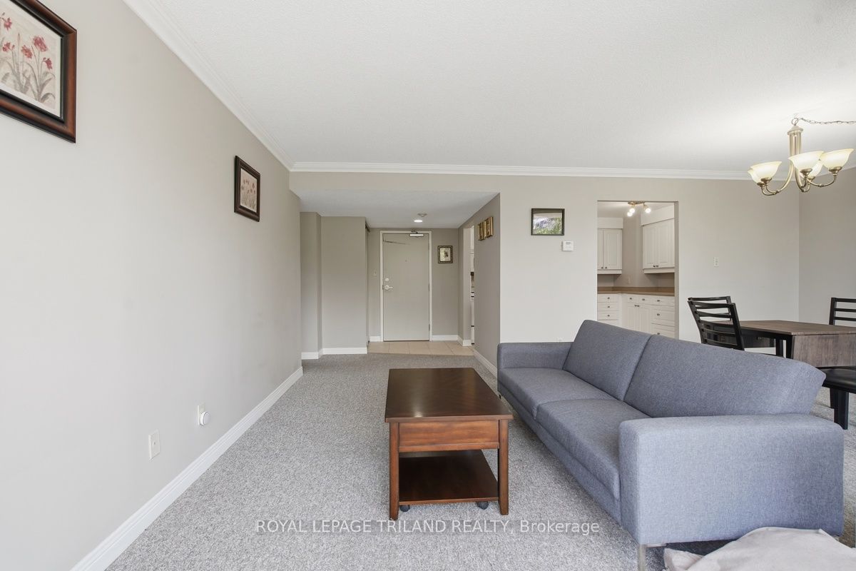 600 Talbot Street 308 Property Photo 5