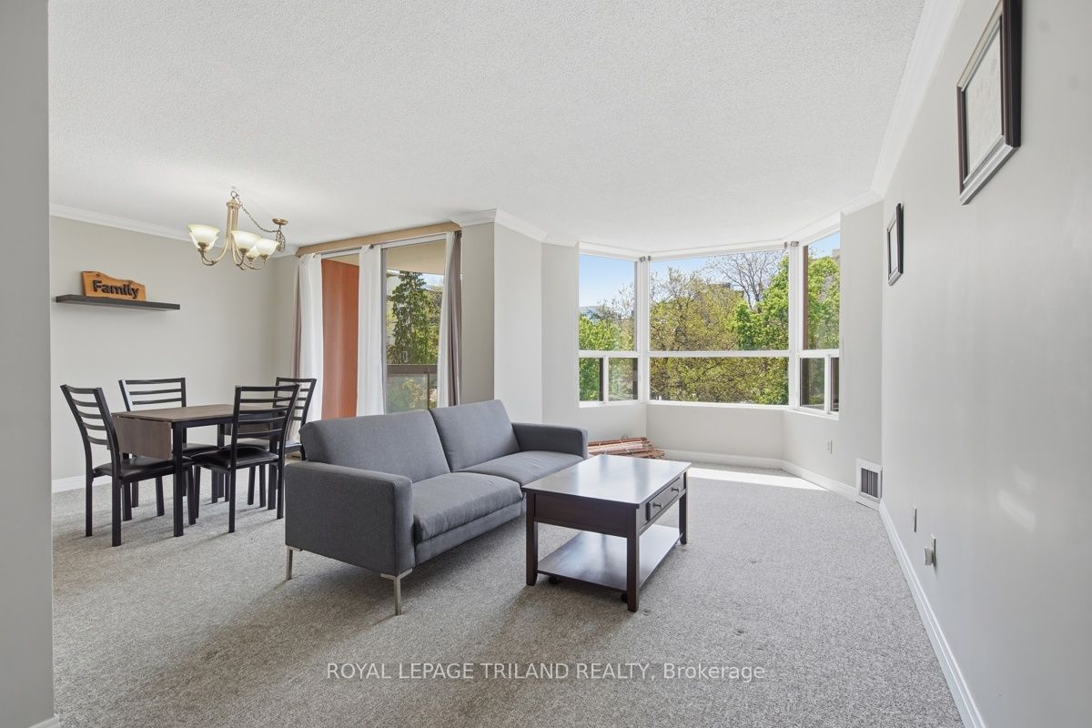 600 Talbot Street 308 Property Photo 7