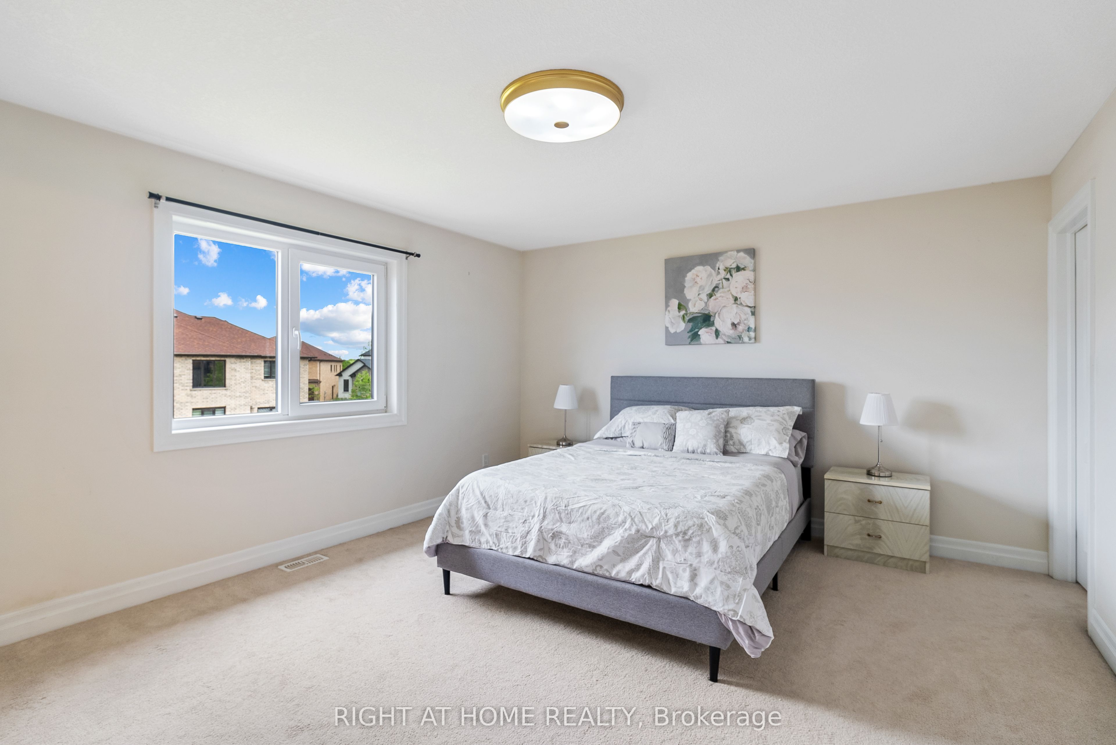 878 Zaifman Circle Property Photo 22