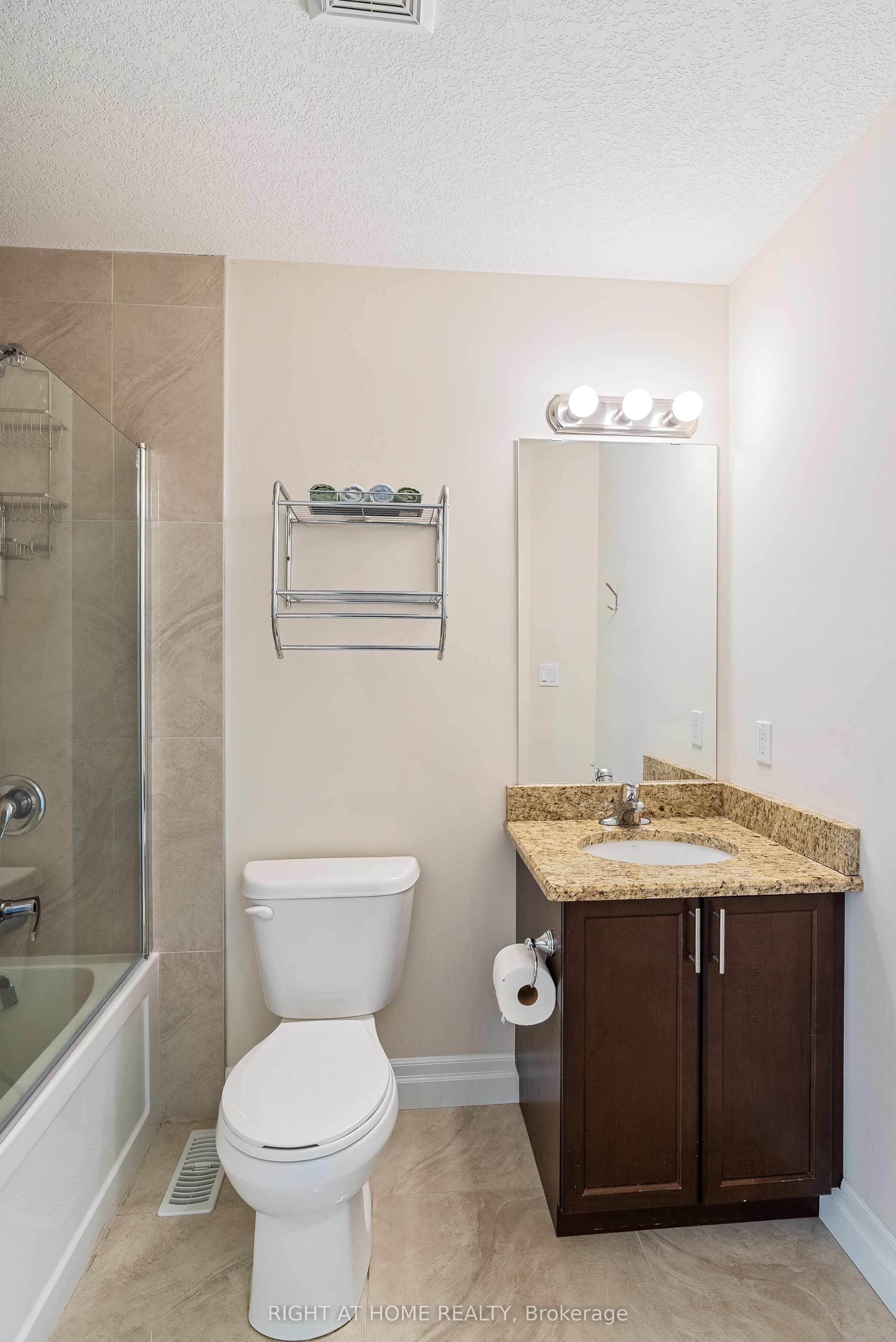 878 Zaifman Circle Property Photo 37