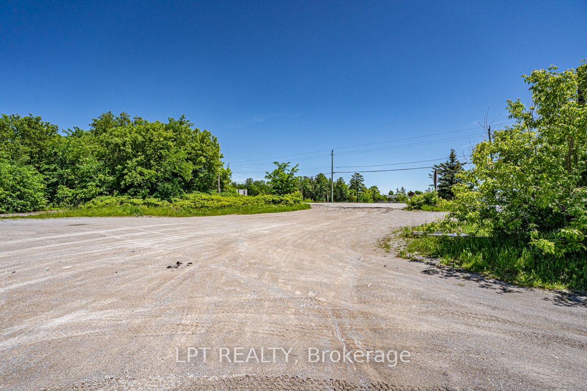 232 Main Street Property Photo 11