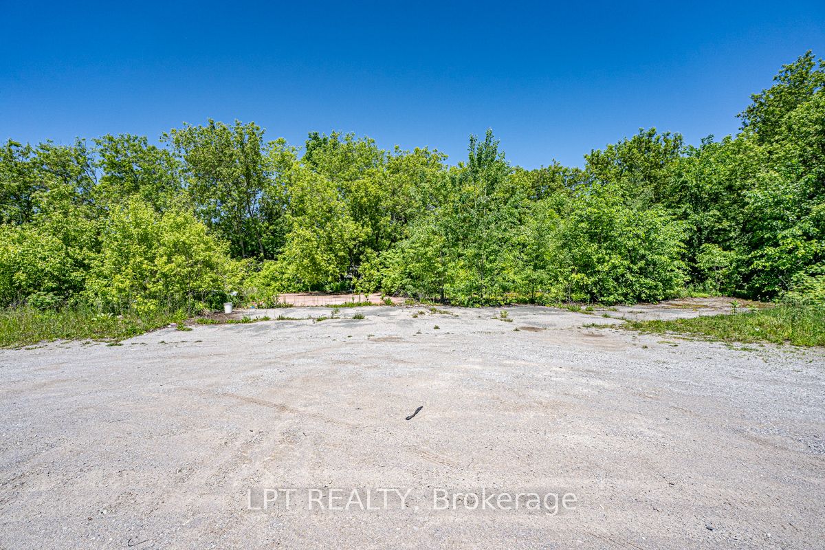 232 Main Street Property Photo 14