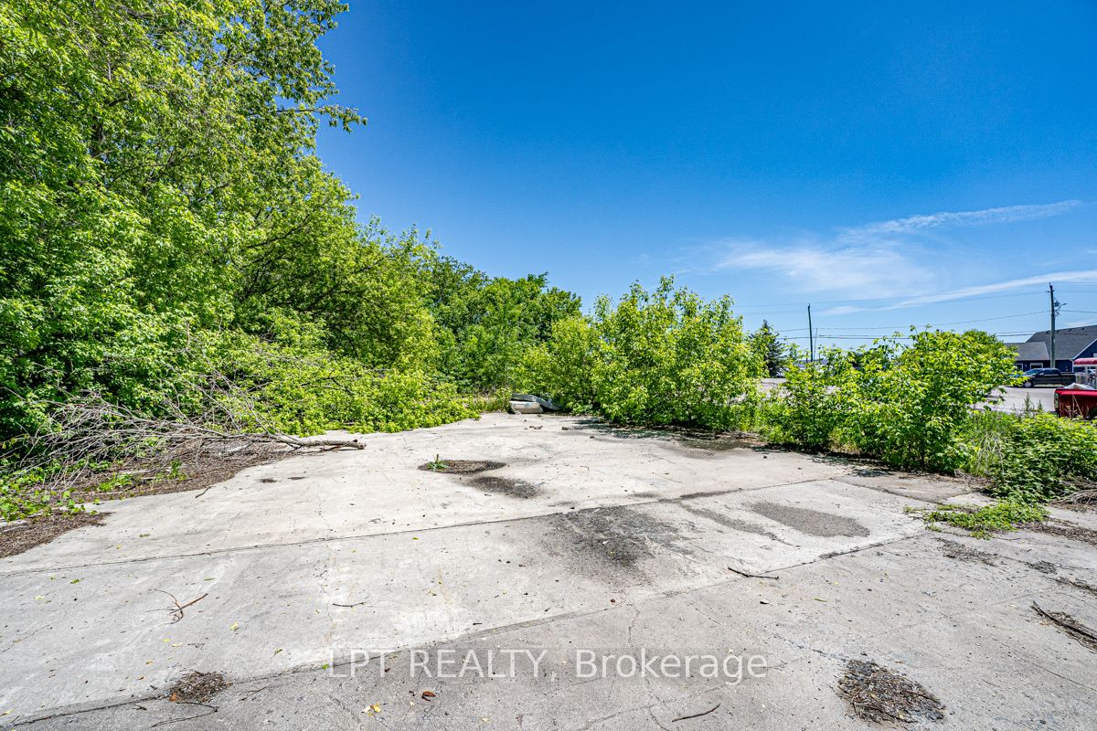 232 Main Street Property Photo 17
