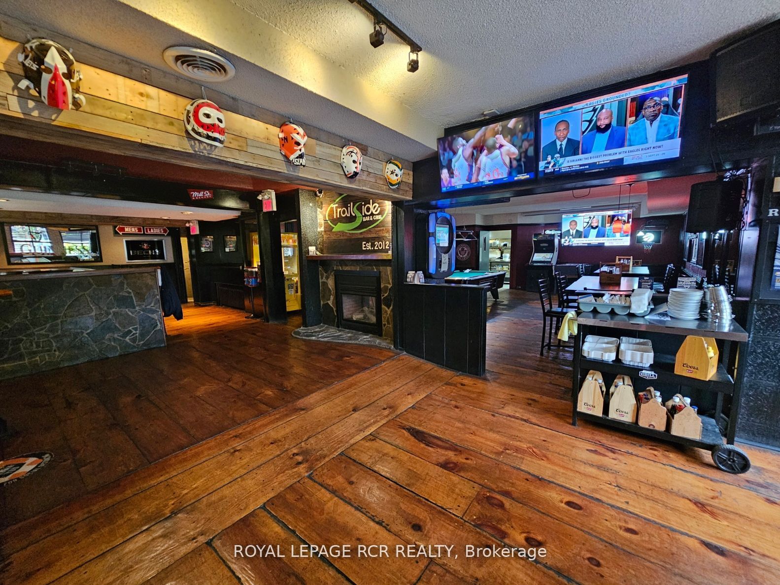 282 Ridge Road N Property Photo 6