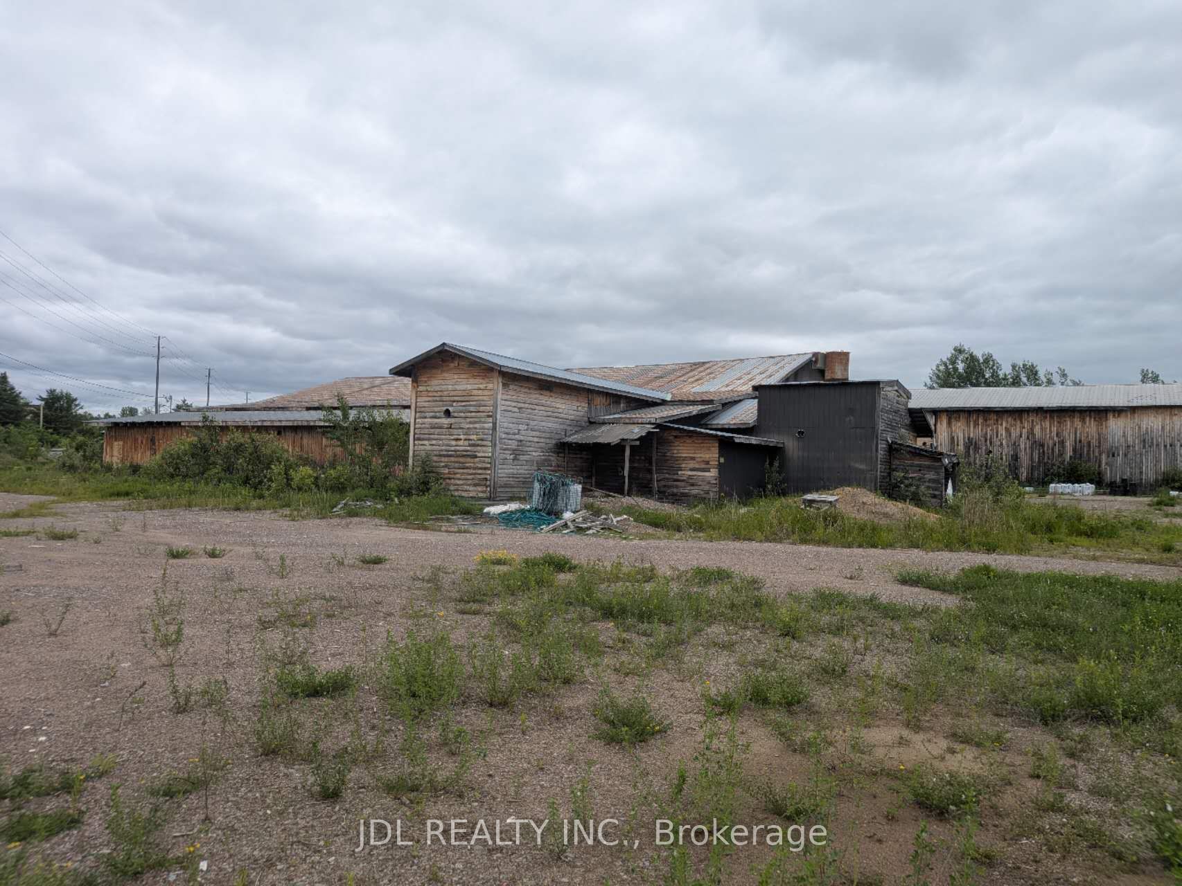 297 Boundary Road E Property Photo 4