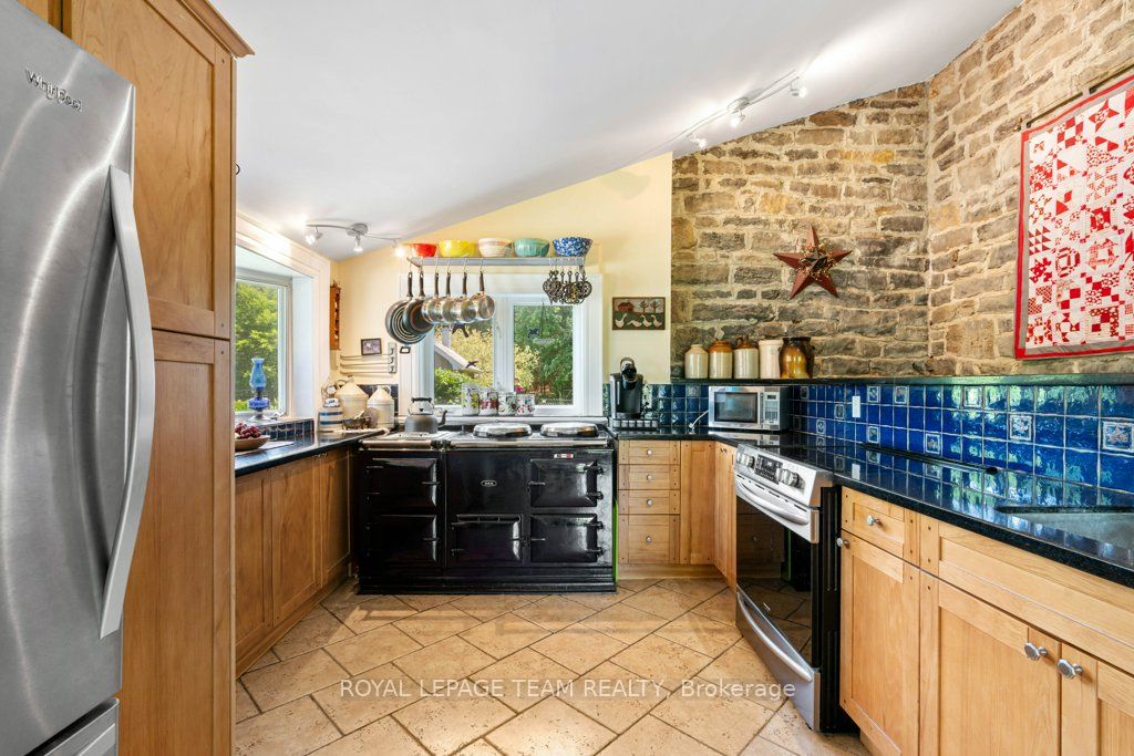 10095 Shaw Road Property Photo 17