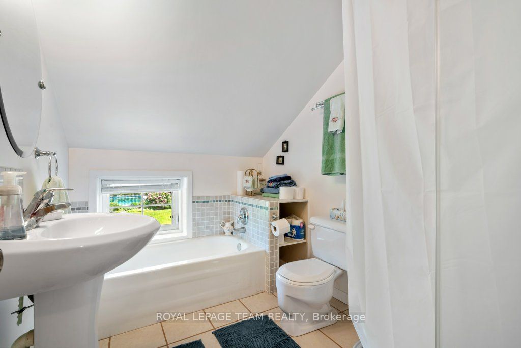 10095 Shaw Road Property Photo 34