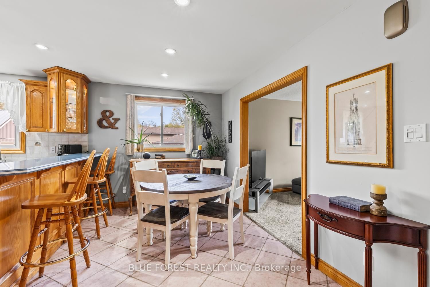 2362 Slo Pitch Road Property Photo 12