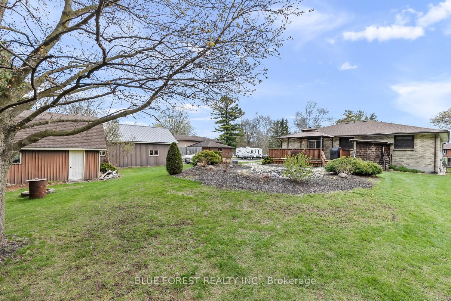 2362 Slo Pitch Road Property Photo 42