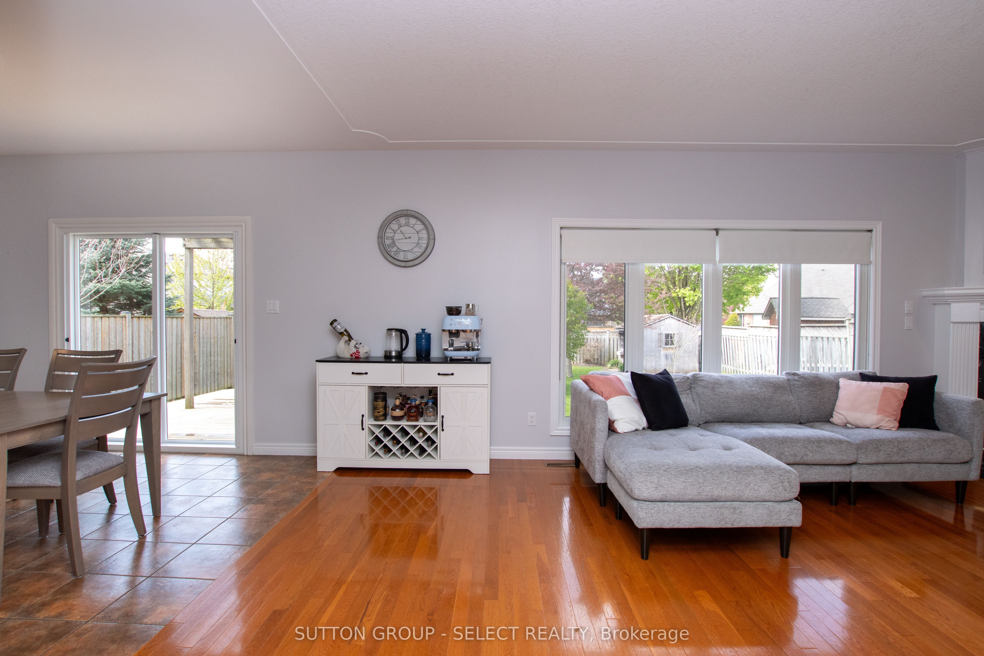 4125 Masterson Circle Property Photo 12