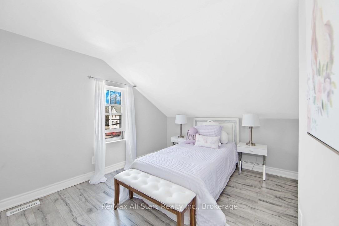 40 Elliot Street Property Photo 19