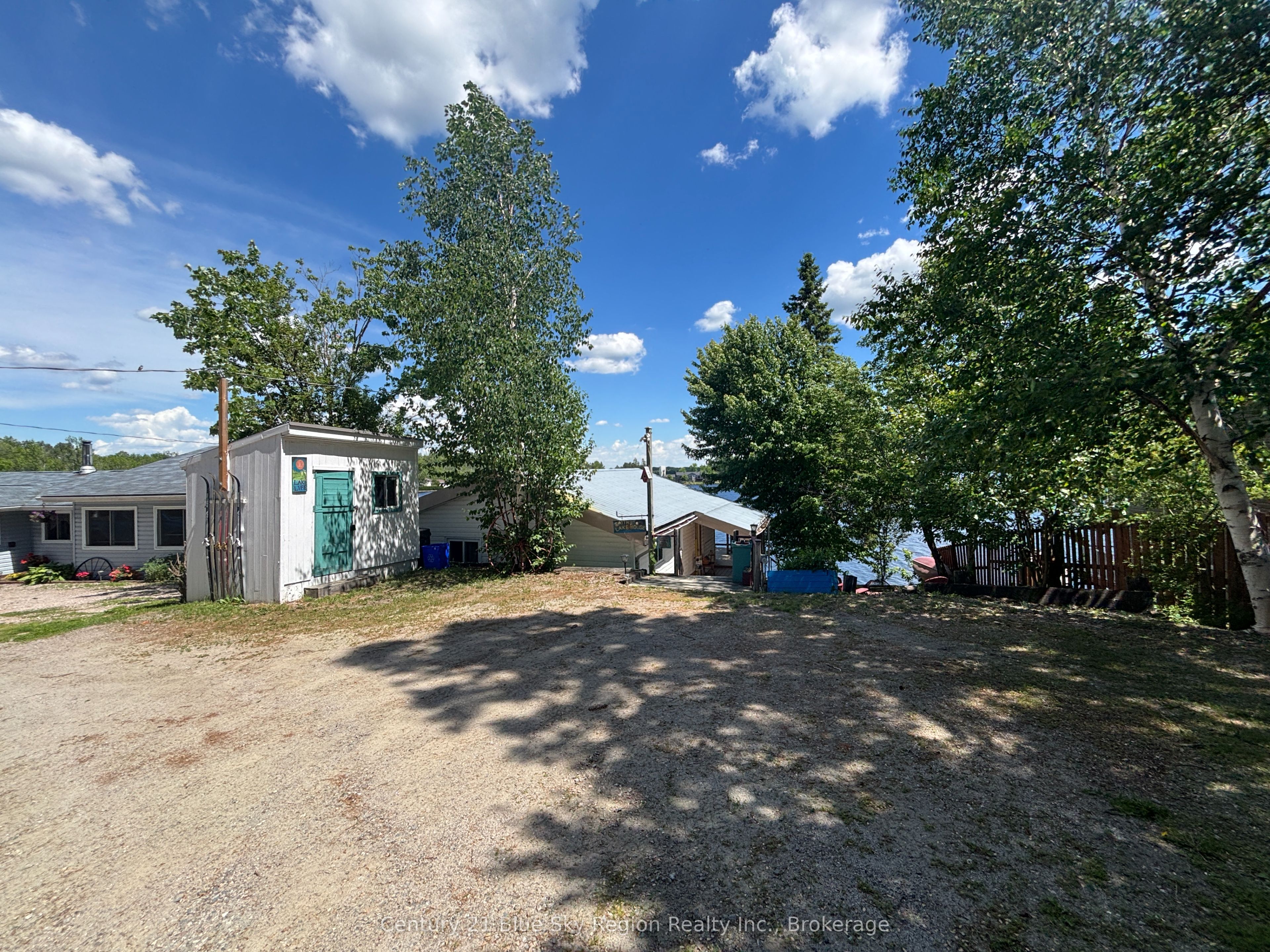 28 Presquile Road Property Photo 6