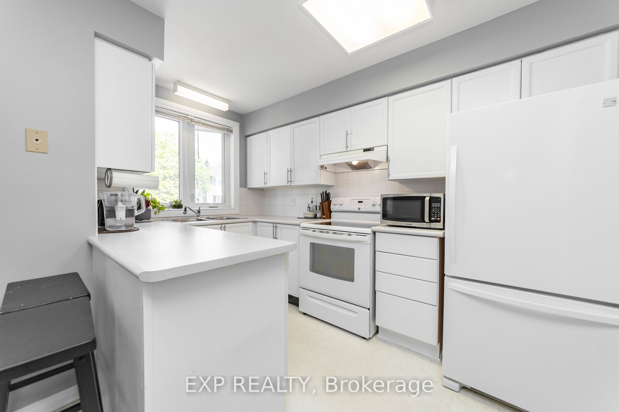 69 Briston Private 26 Property Photo 16