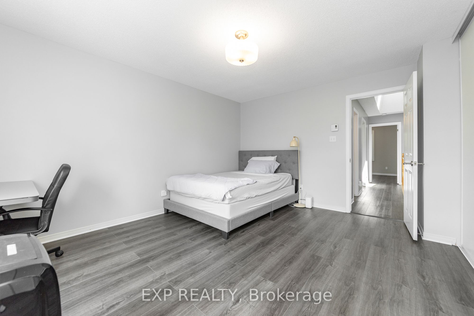 69 Briston Private 26 Property Photo 31