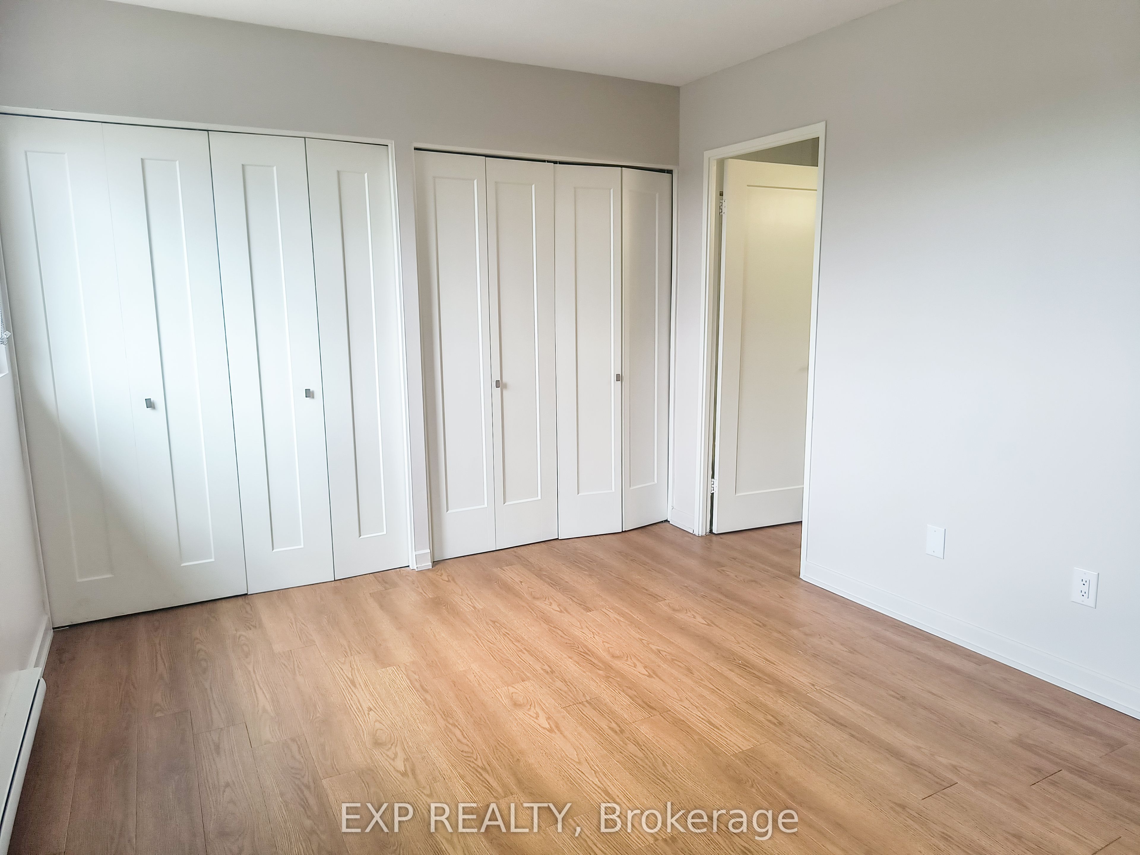971 Gulf Place 6 Property Photo 12