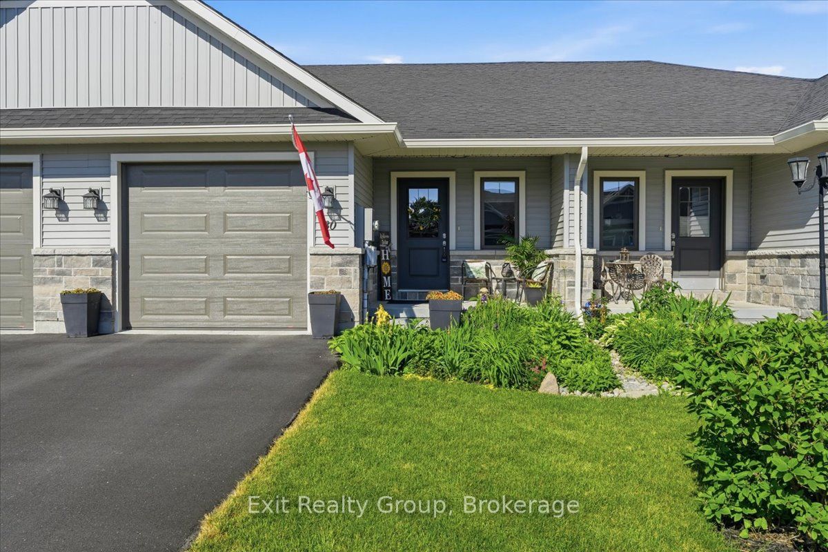 30 Sandhu Crescent Property Photo 1