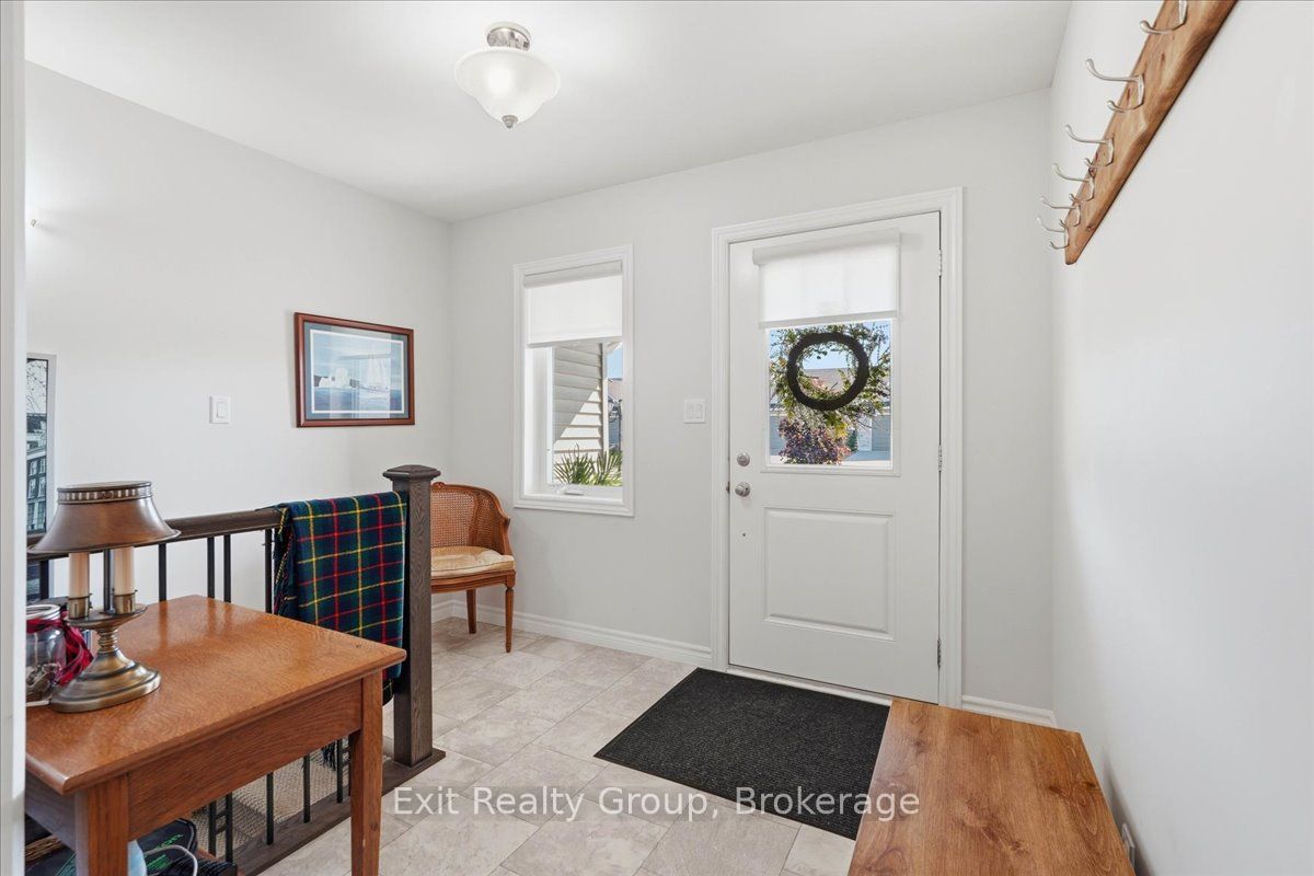 30 Sandhu Crescent Property Photo 3