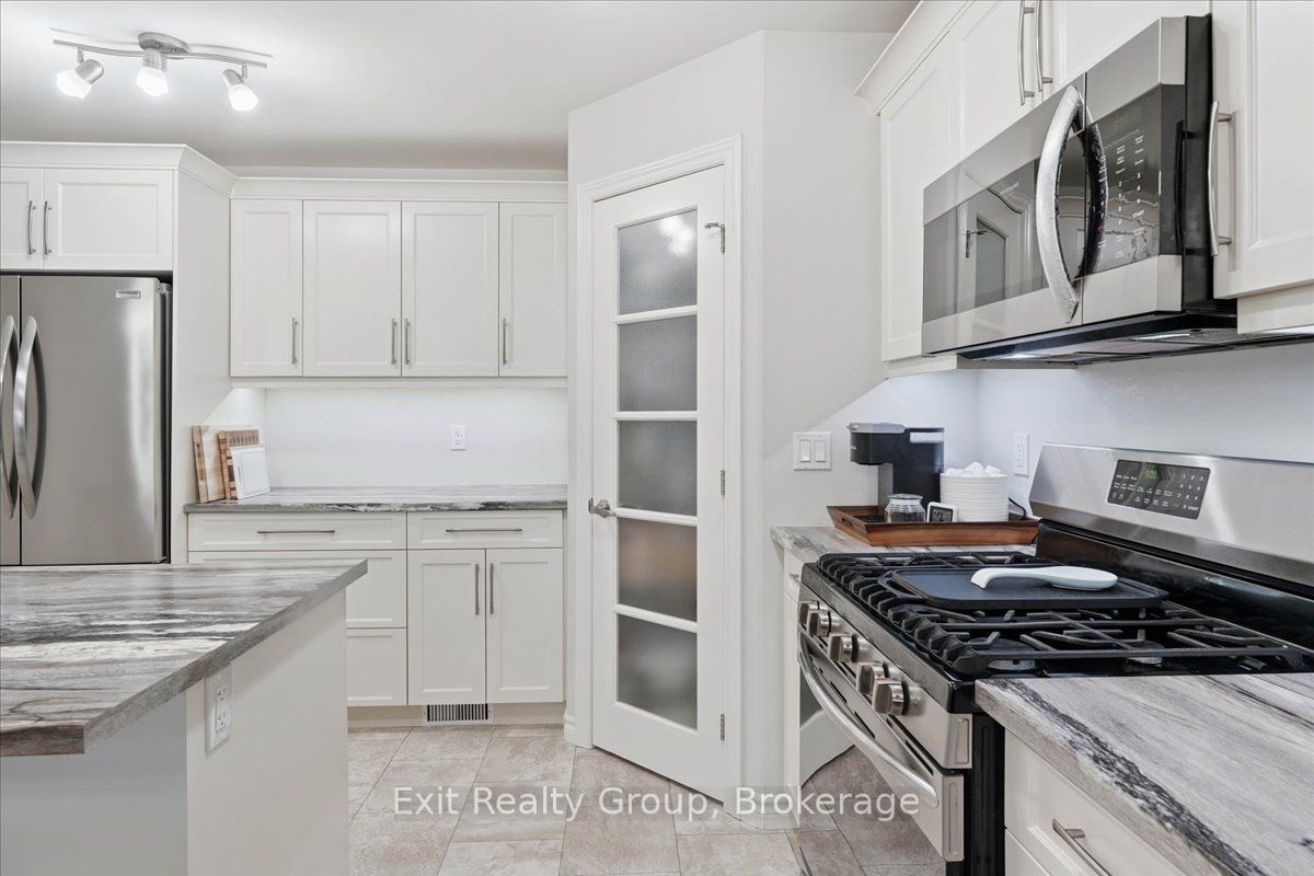 30 Sandhu Crescent Property Photo 6