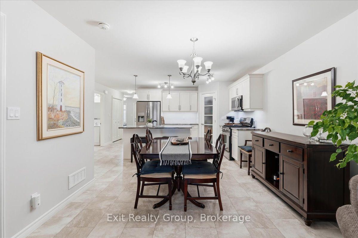 30 Sandhu Crescent Property Photo 8