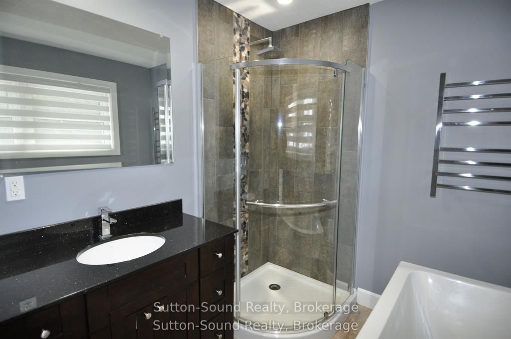 10 Brownlee Street S Property Photo 17
