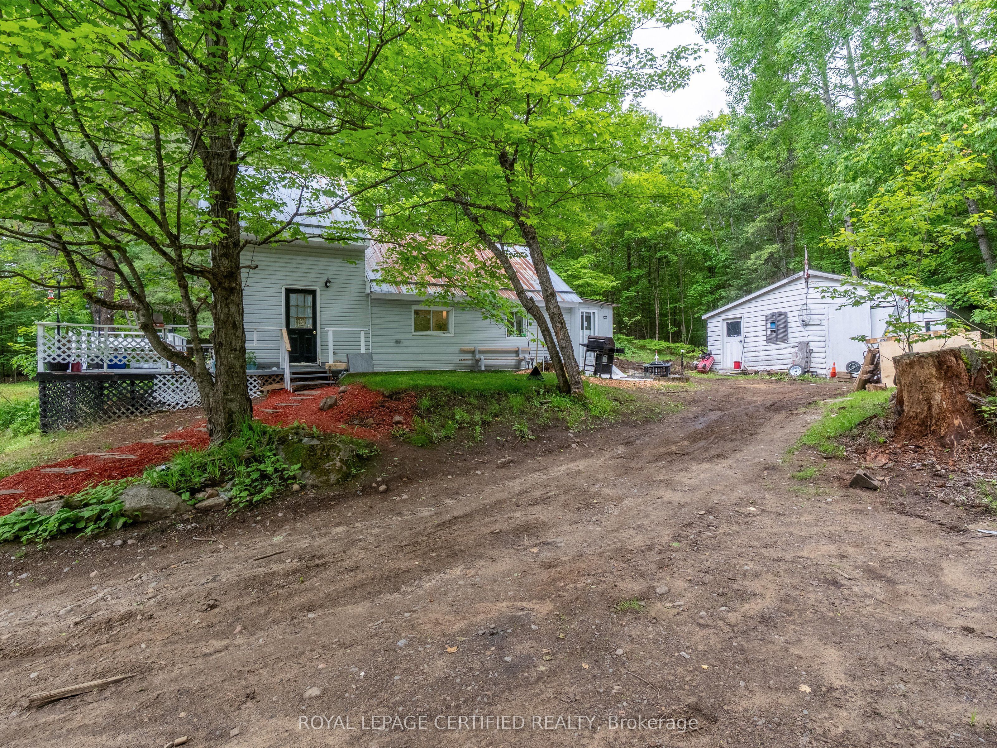 240 Britannia Road Property Photo 35