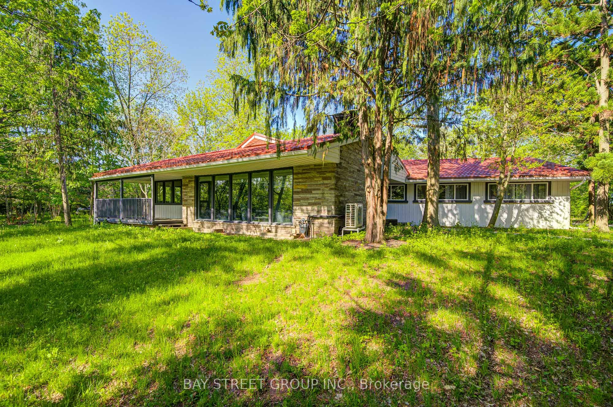 14874 Niagara River Parkway Property Photo 1