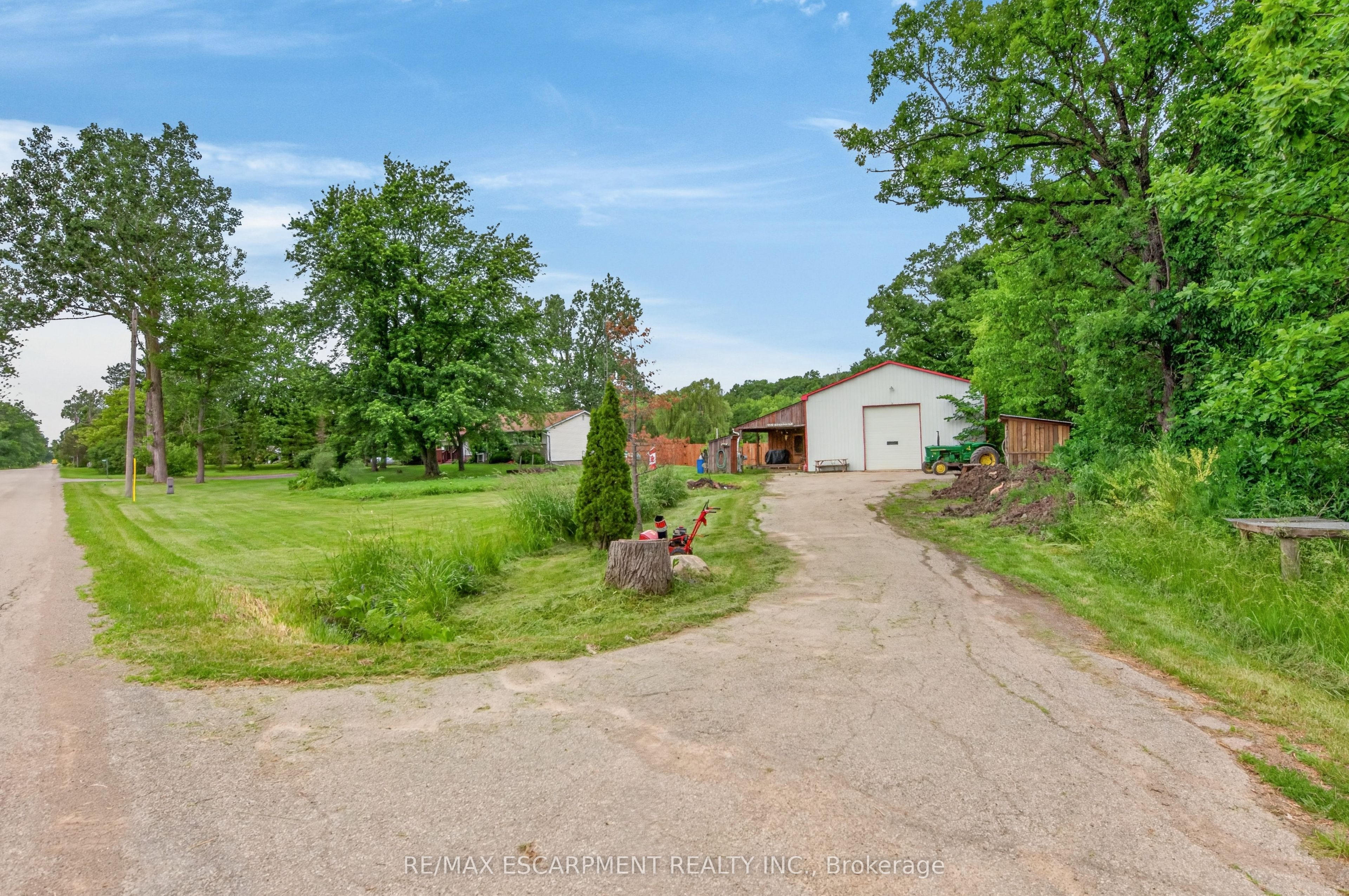 8223 Concession 5 Road Property Photo 40