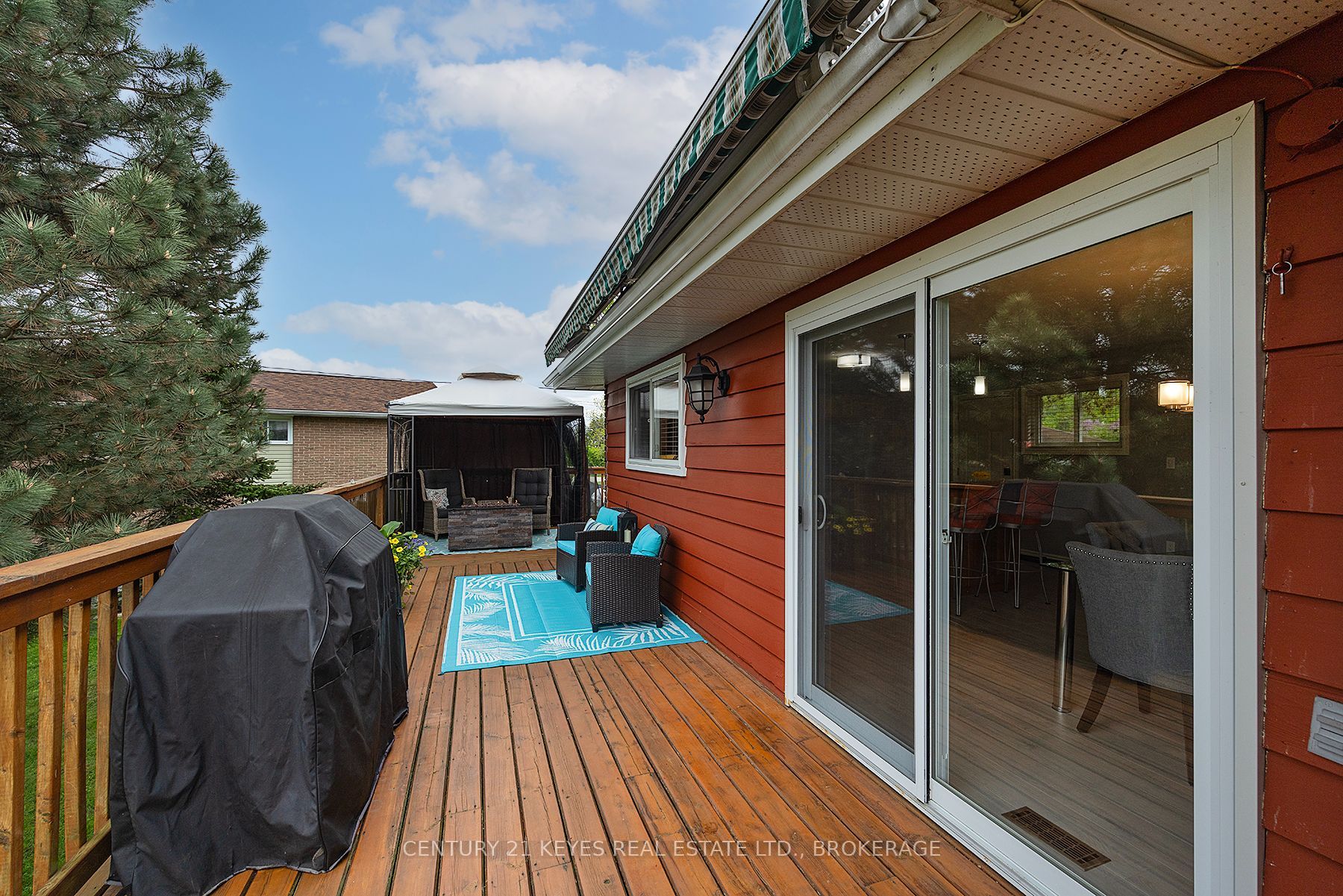 38 Willowbank Road W Property Photo 7