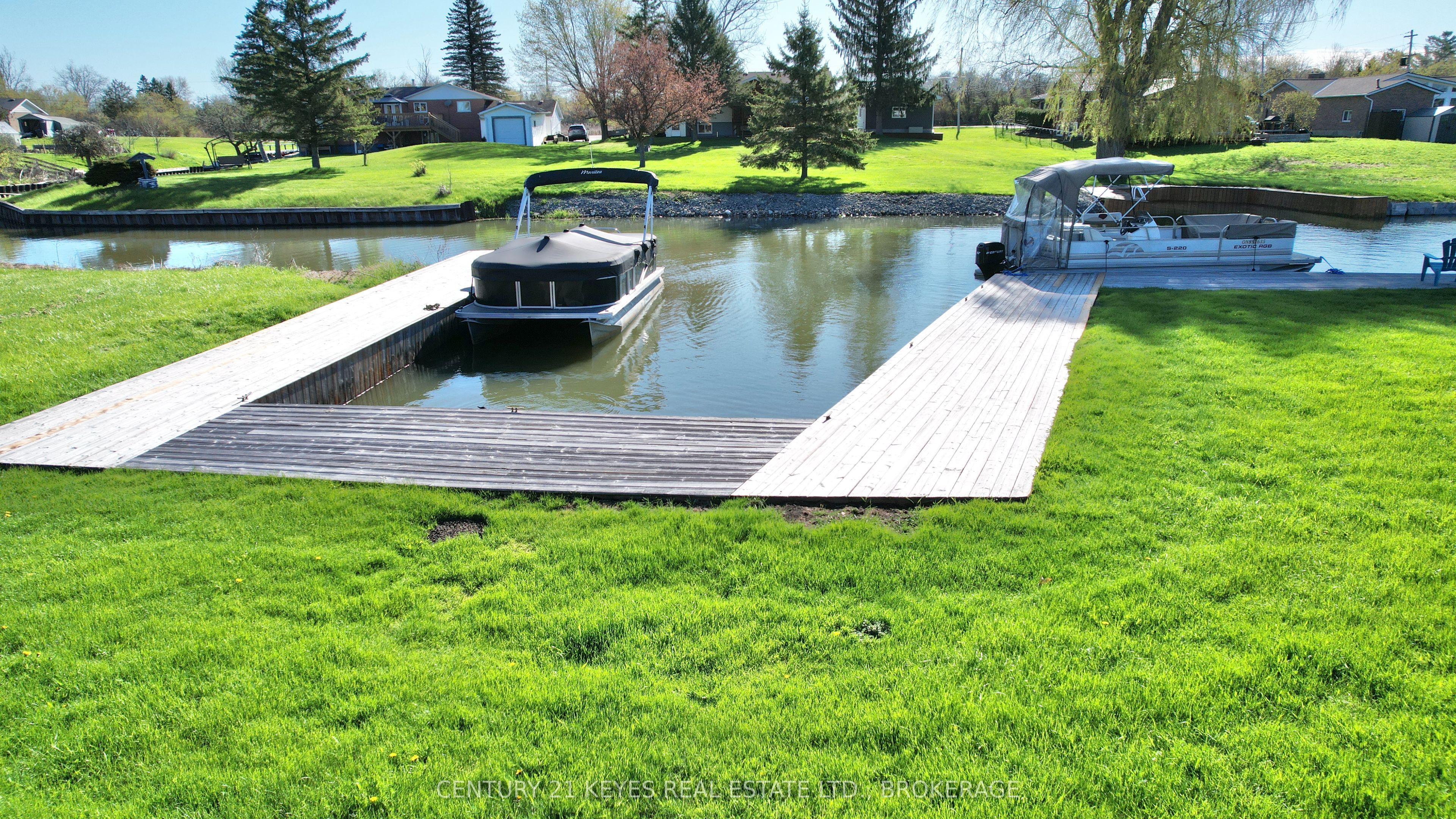 38 Willowbank Road W Property Photo 13