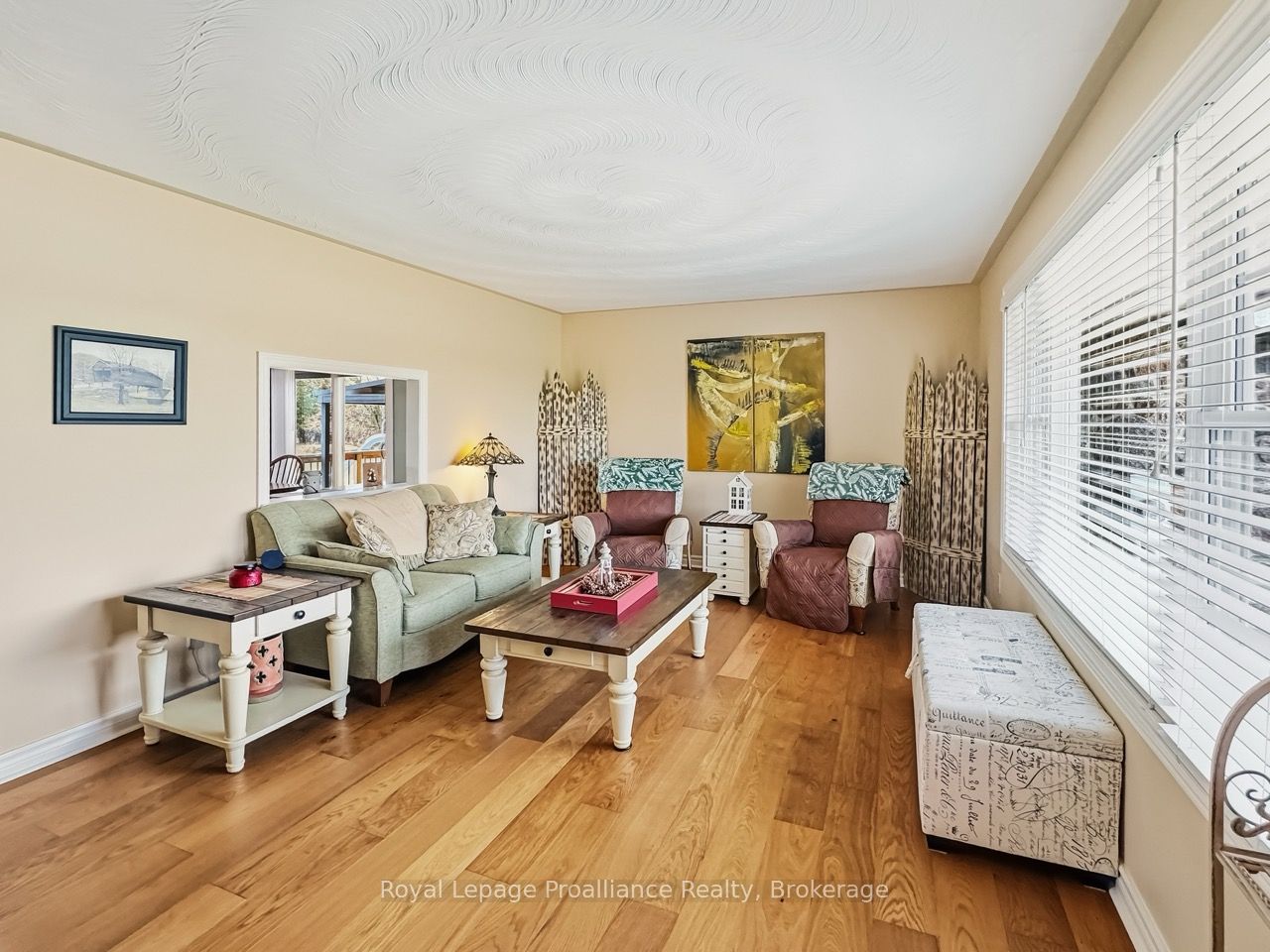 305 Valley Road Property Photo 13