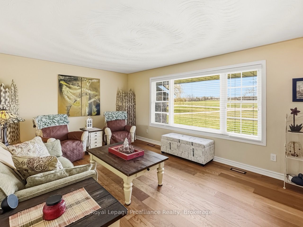 305 Valley Road Property Photo 14