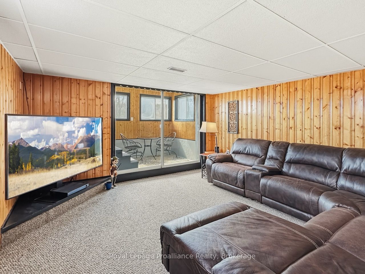 305 Valley Road Property Photo 35
