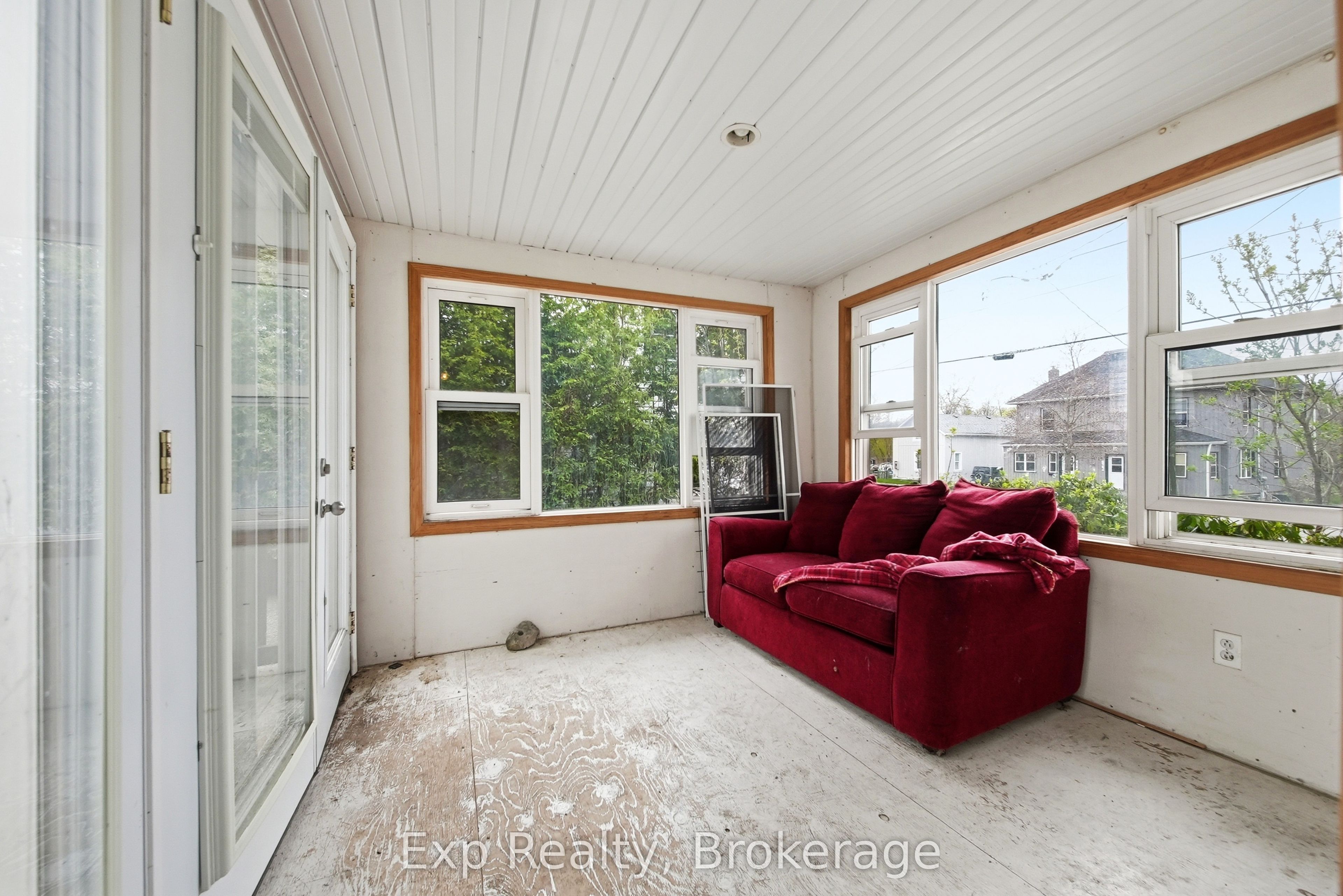 20 Main Street Property Photo 19