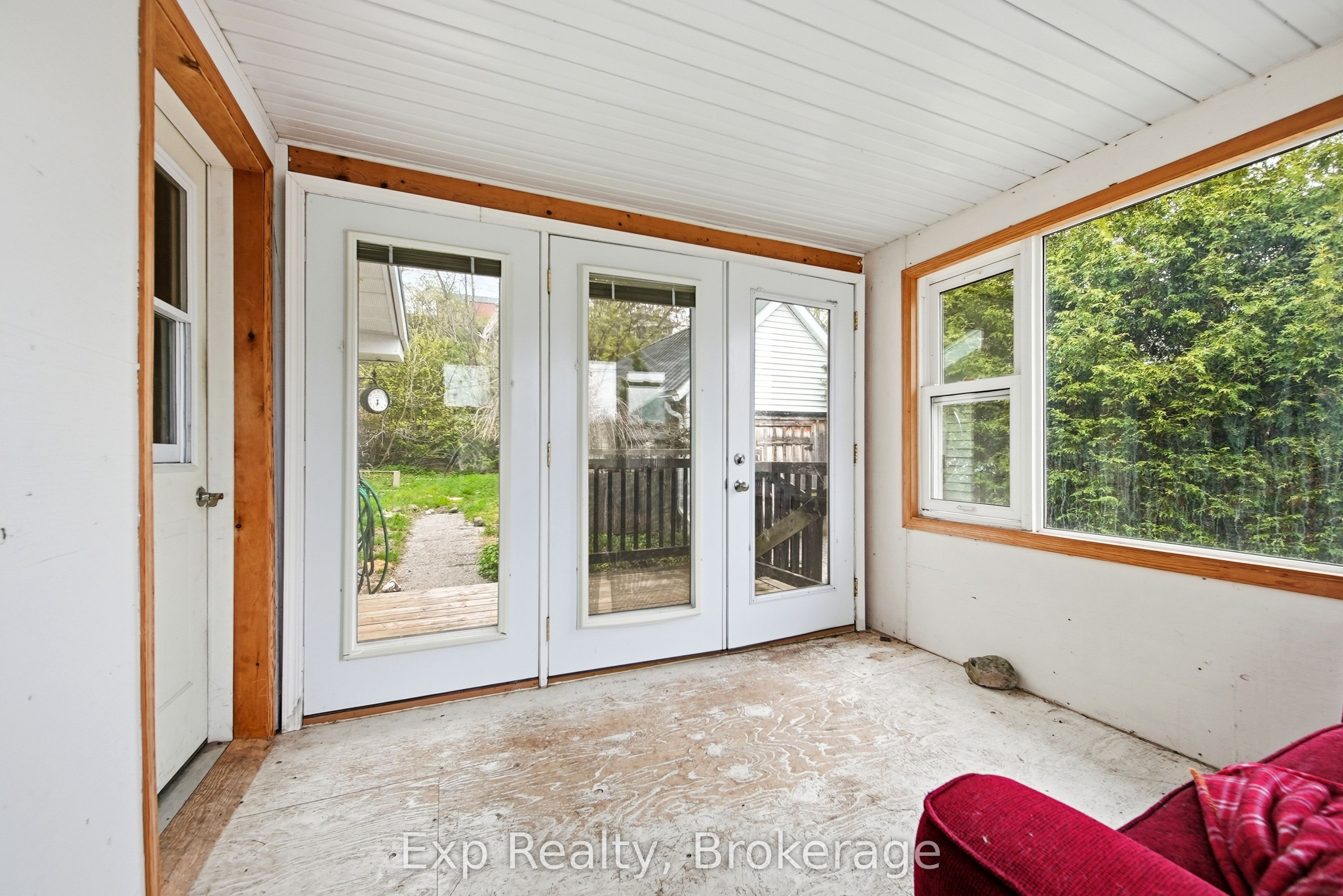 20 Main Street Property Photo 20