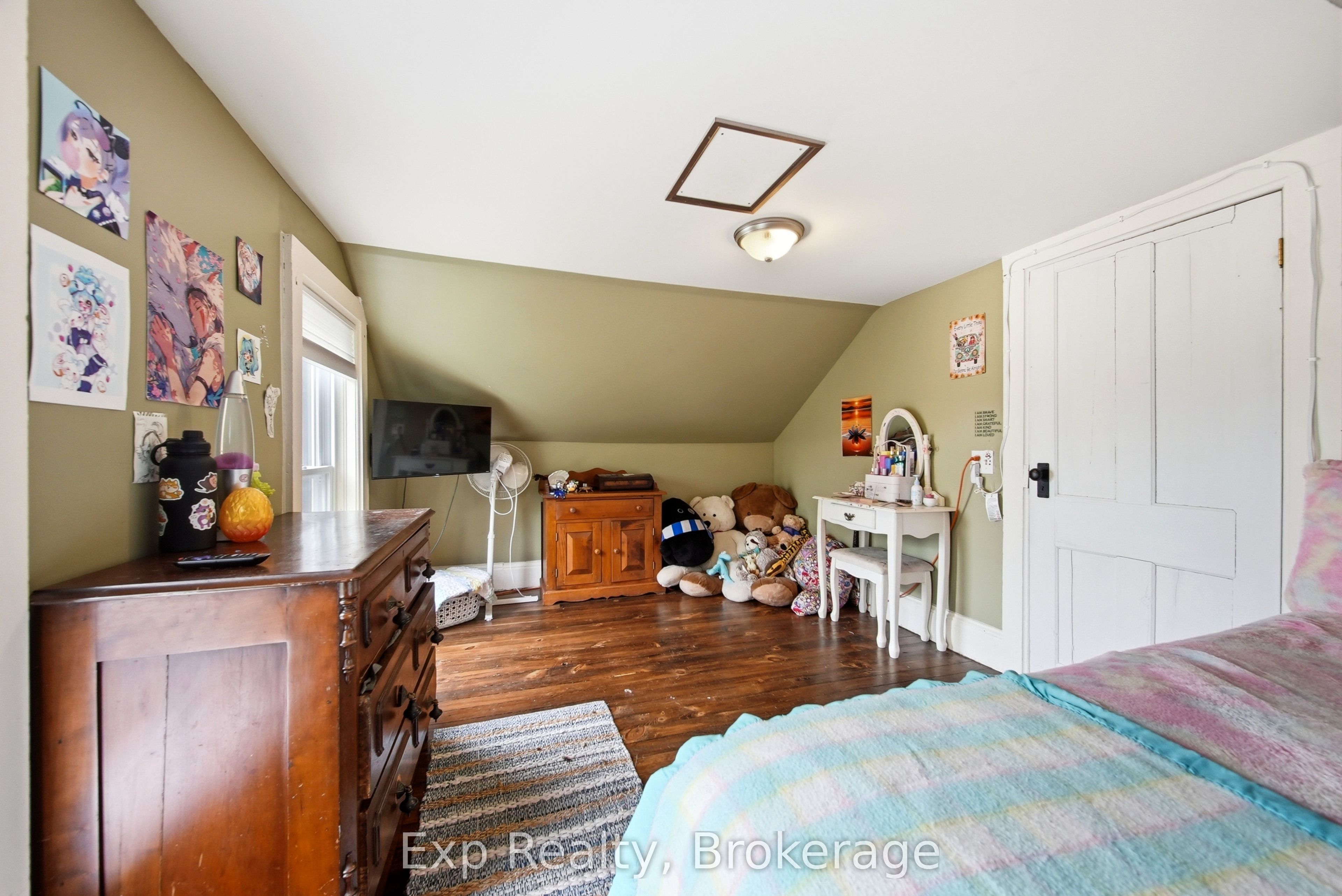 20 Main Street Property Photo 25