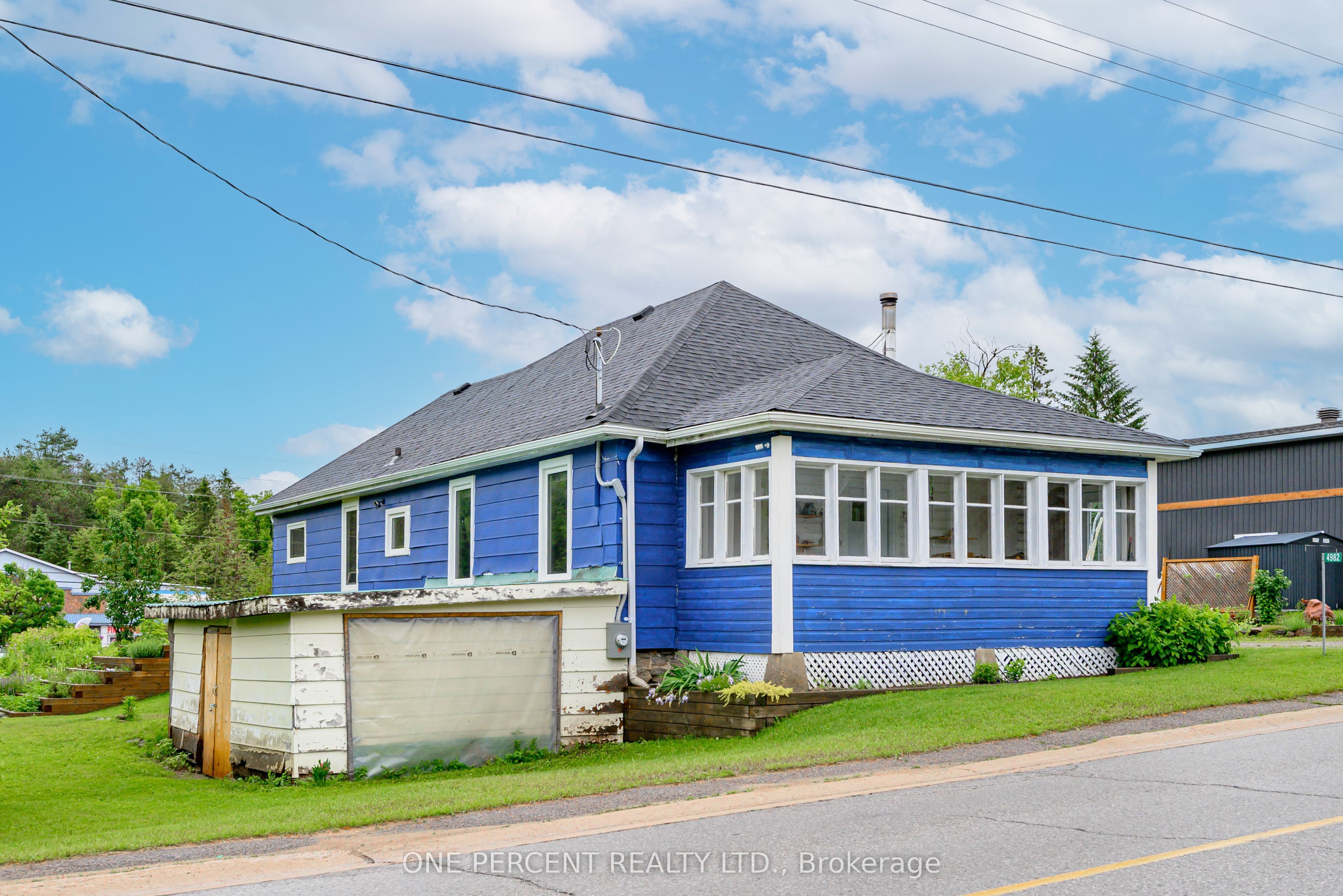 4982 Monck Road Property Photo 3