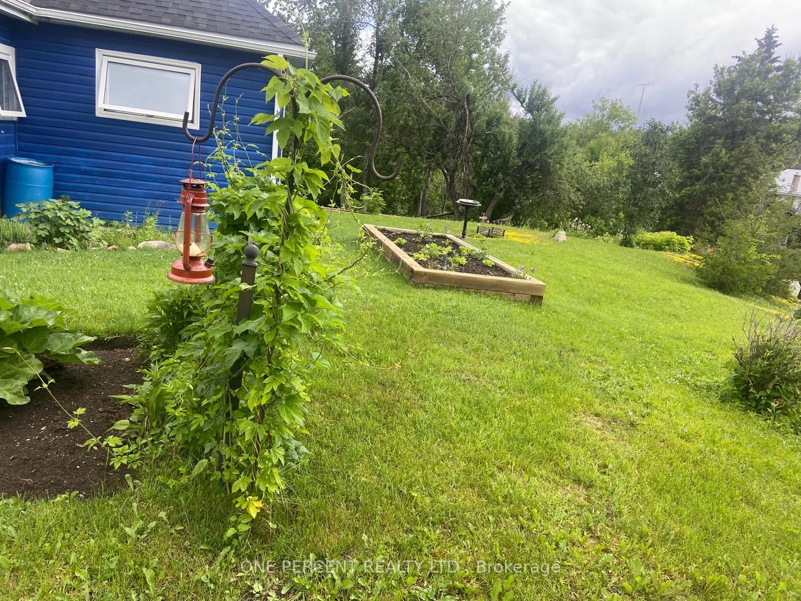 4982 Monck Road Property Photo 9