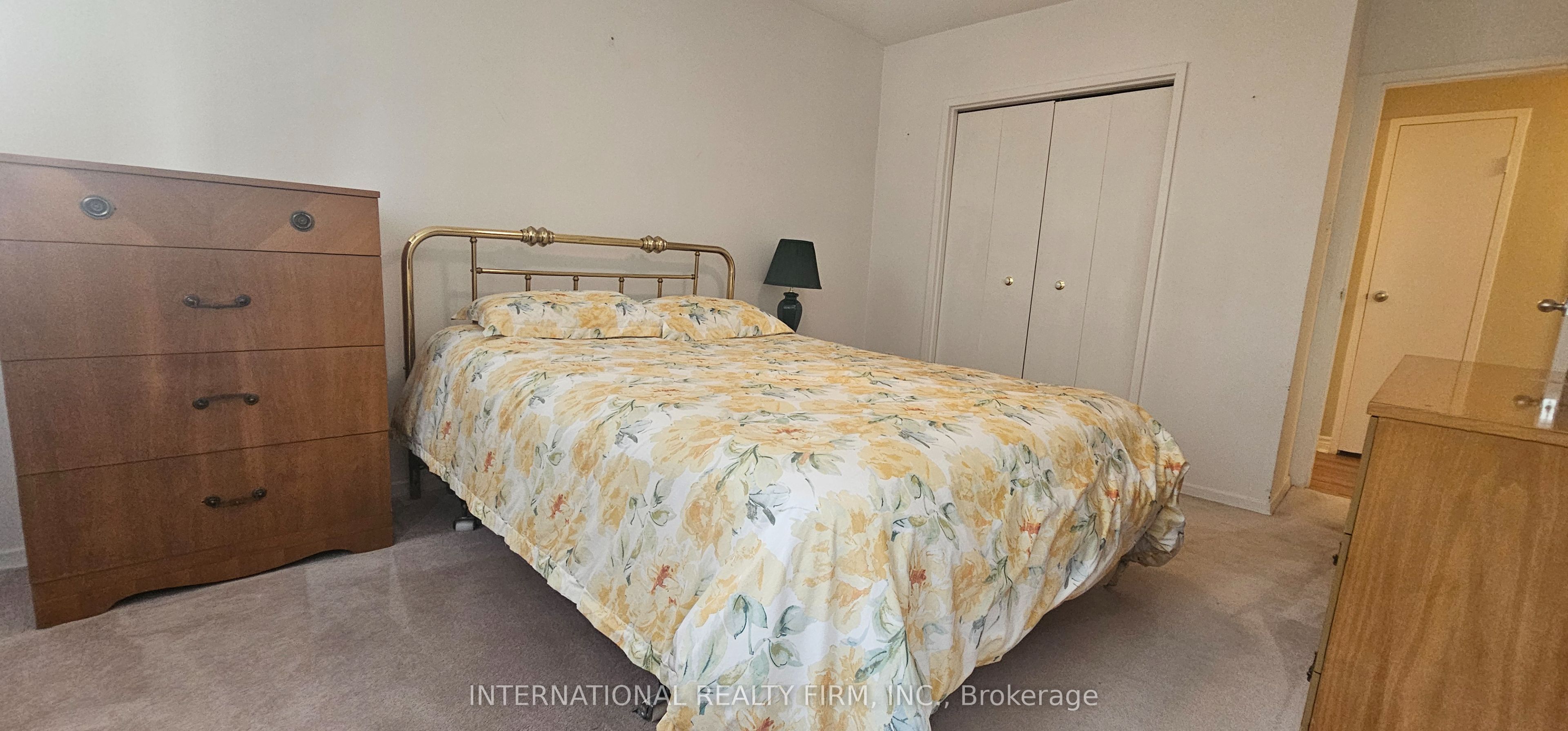 24 Midland Drive 401 Property Photo 20