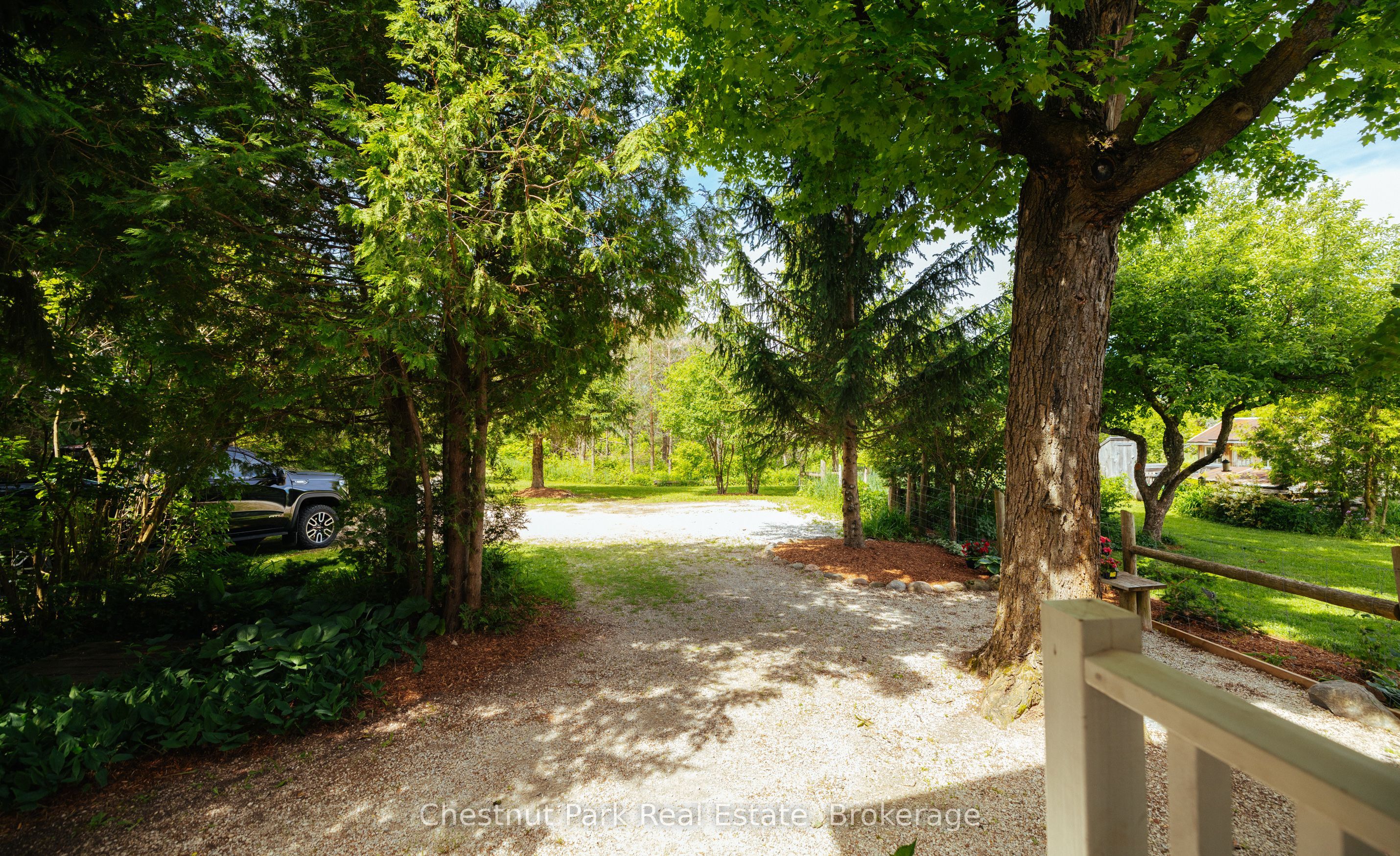 729297 21st Side Road Property Photo 48