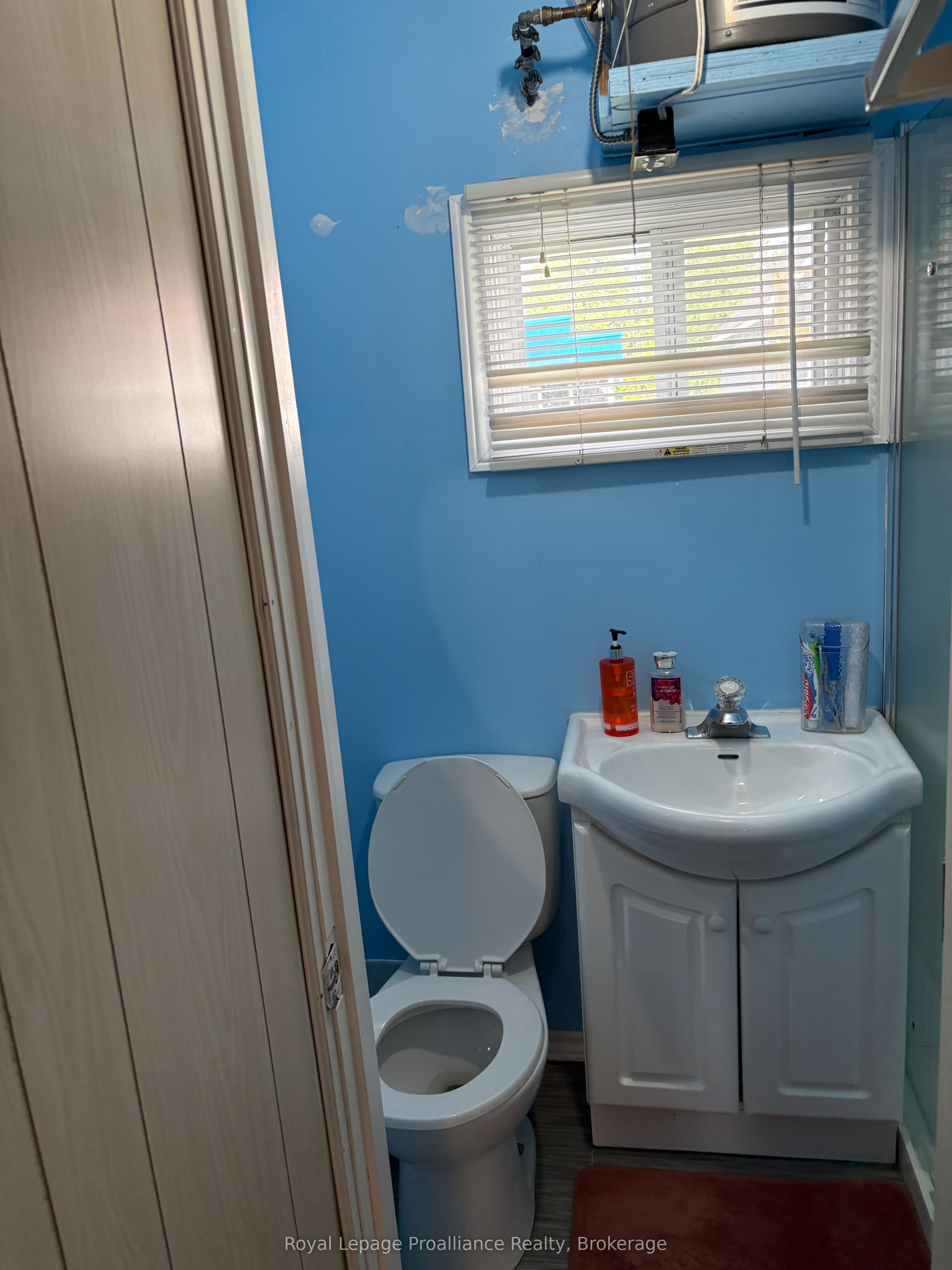22 Lake Road 15 Property Photo 13